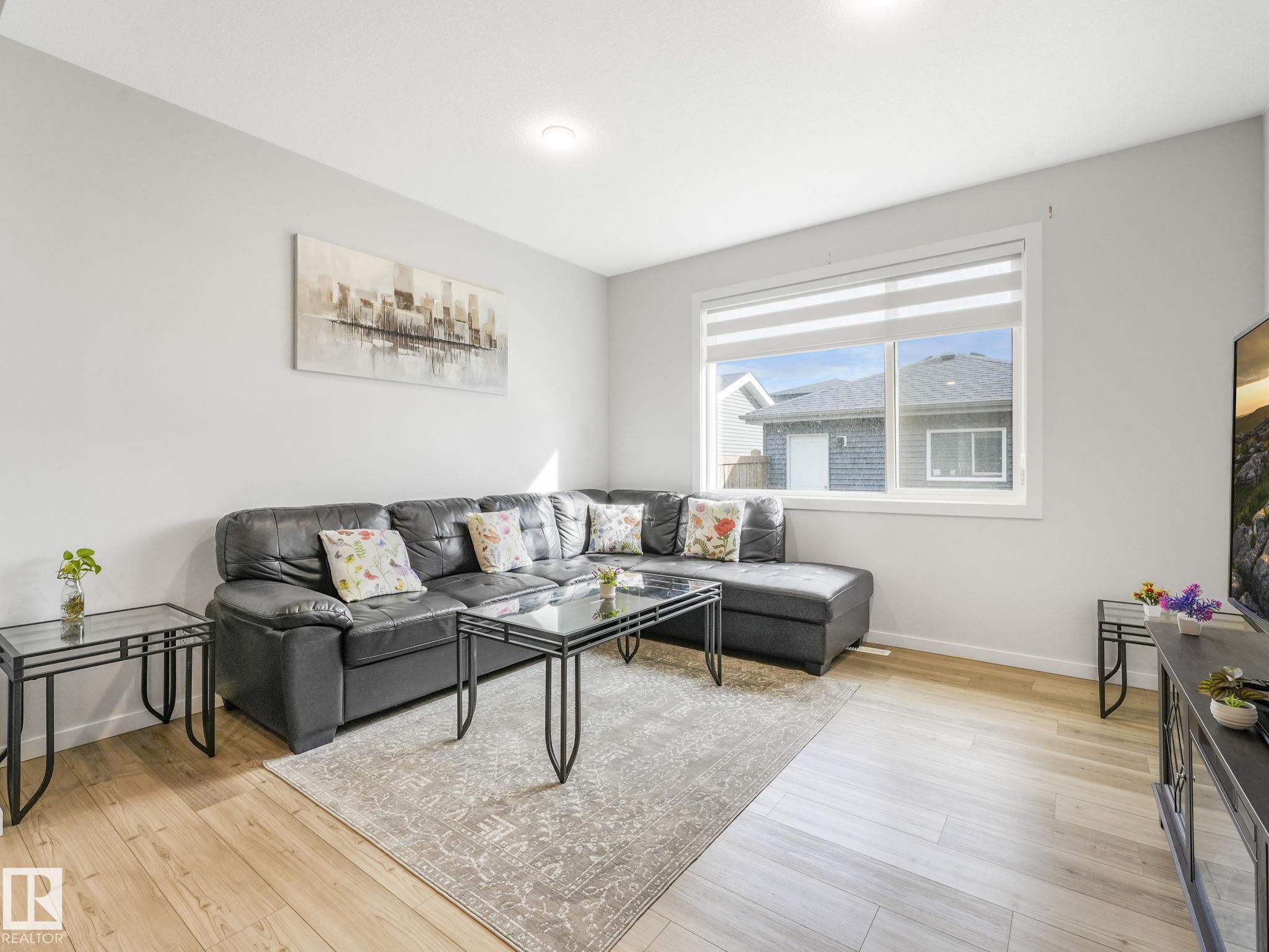 Photo 18 at 22671 81 Avenue NW, Rosenthal, Edmonton