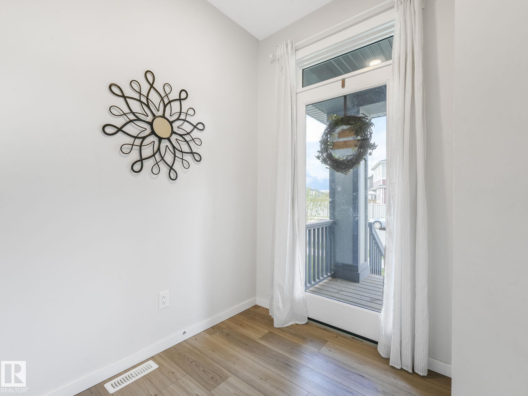 Photo 7 at 22671 81 Avenue NW, Rosenthal, Edmonton