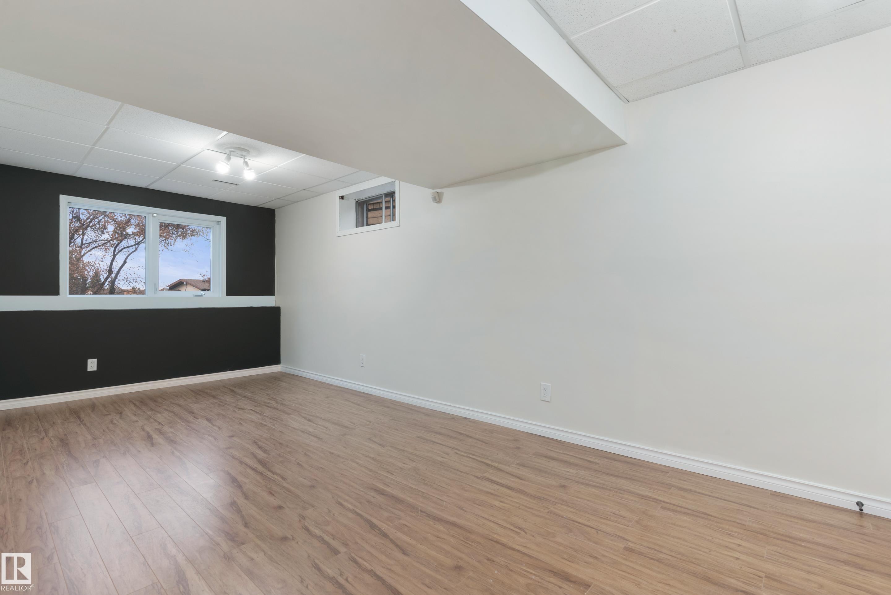 Photo 40 at 32 Woodcrest Avenue, Woodlands, St. Albert