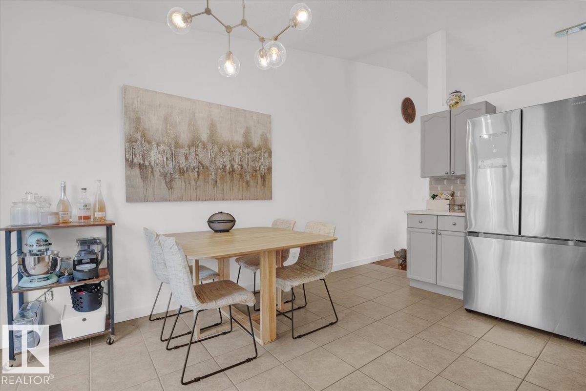 Photo 19 at 3635 44 Street NW, Kiniski Gardens, Edmonton