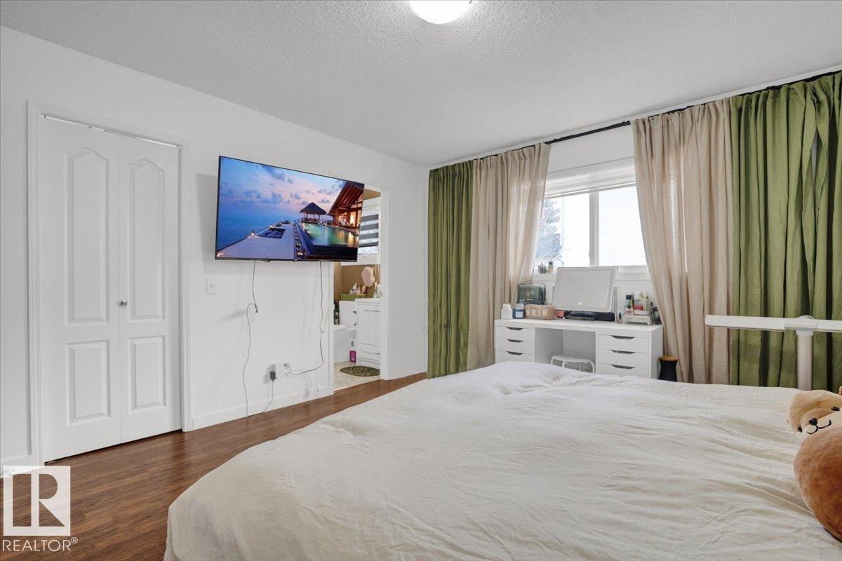 Photo 29 at 3635 44 Street NW, Kiniski Gardens, Edmonton