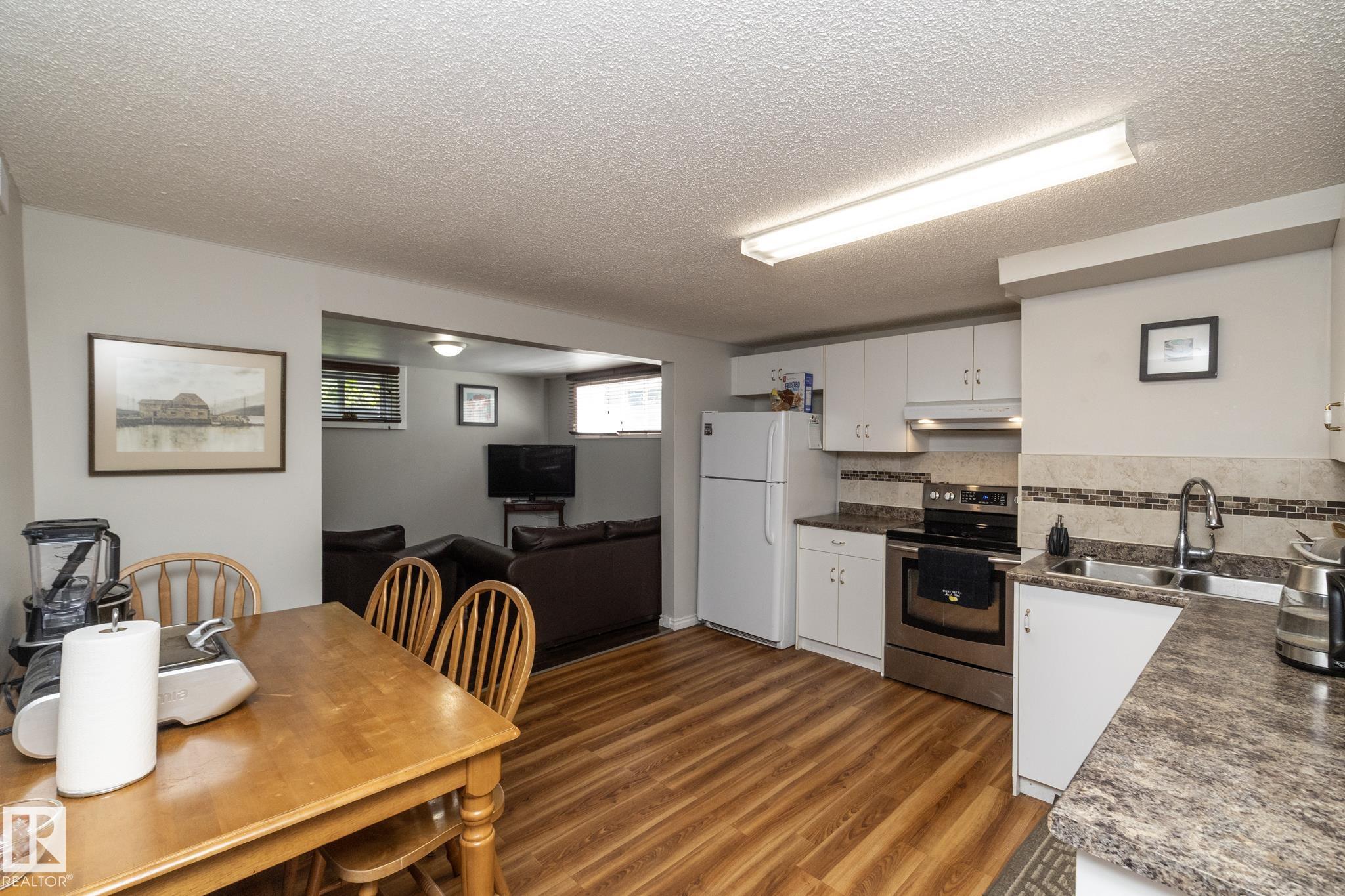 Photo 38 at 3418 120 Avenue NW, Beacon Heights, Edmonton