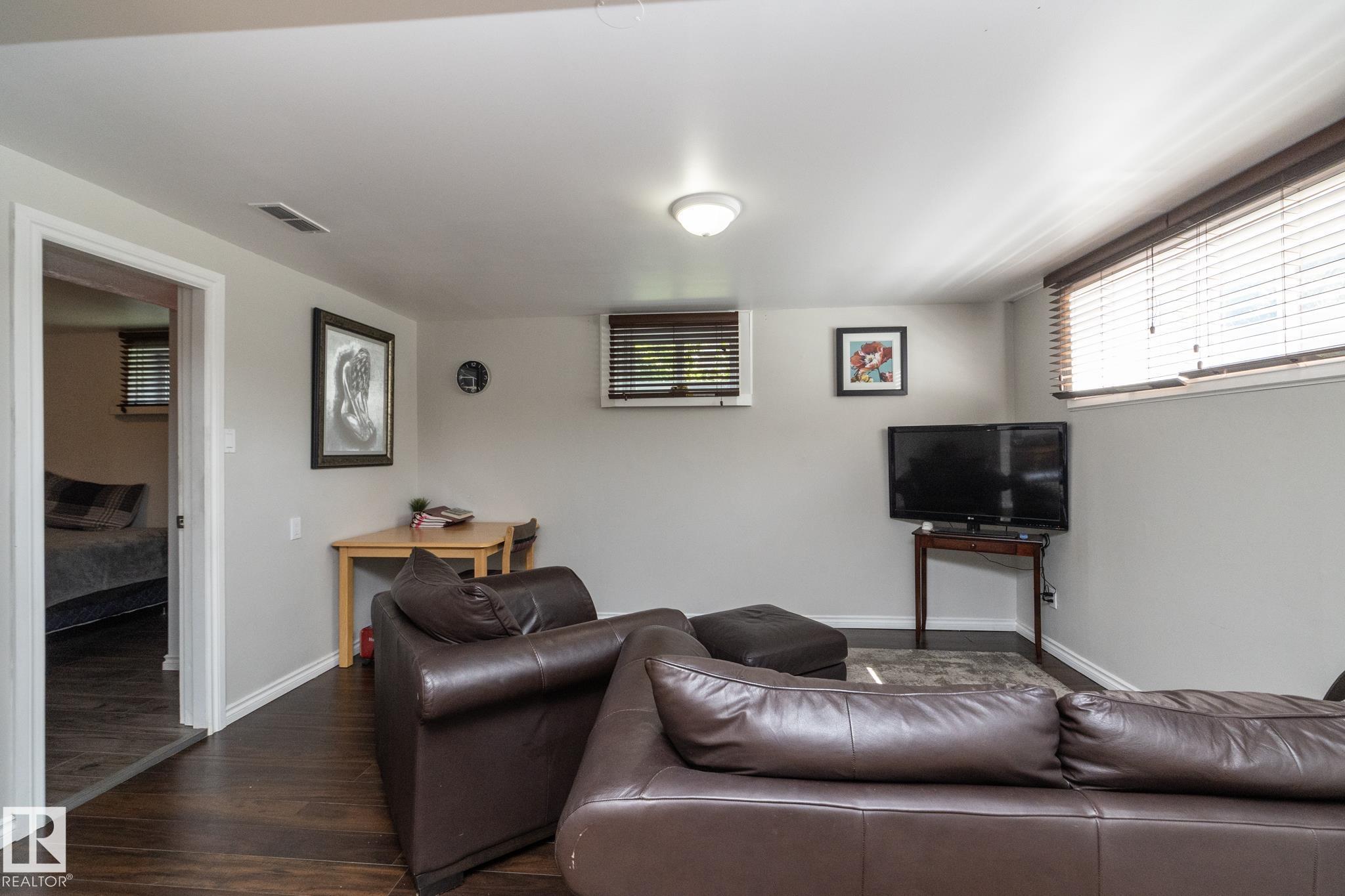 Photo 41 at 3418 120 Avenue NW, Beacon Heights, Edmonton