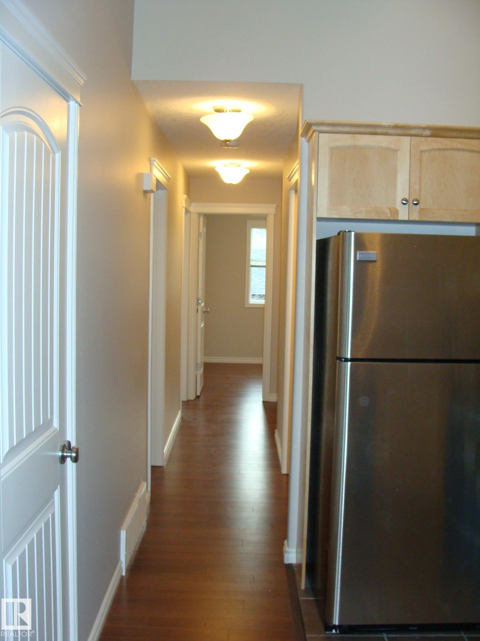 Photo 11 at 12124 122 Street NW, Prince Charles, Edmonton