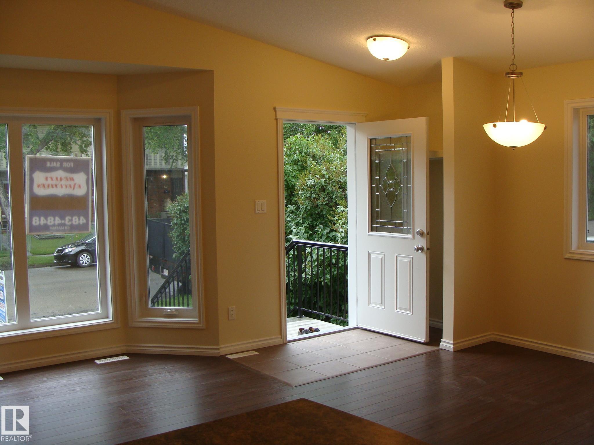 Photo 3 at 12124 122 Street NW, Prince Charles, Edmonton