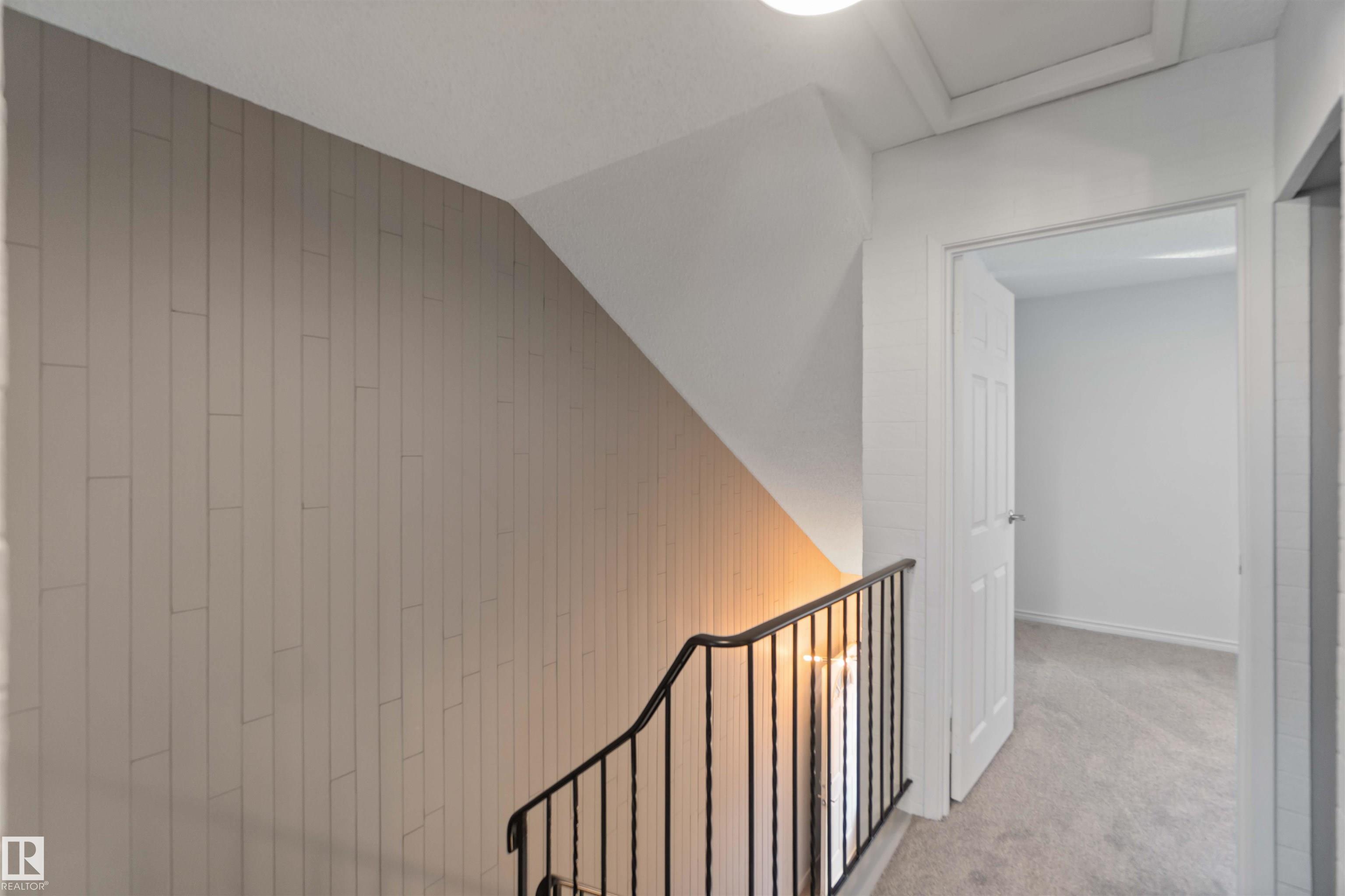 Photo 36 at 1281 Hooke Road NW, Overlanders, Edmonton