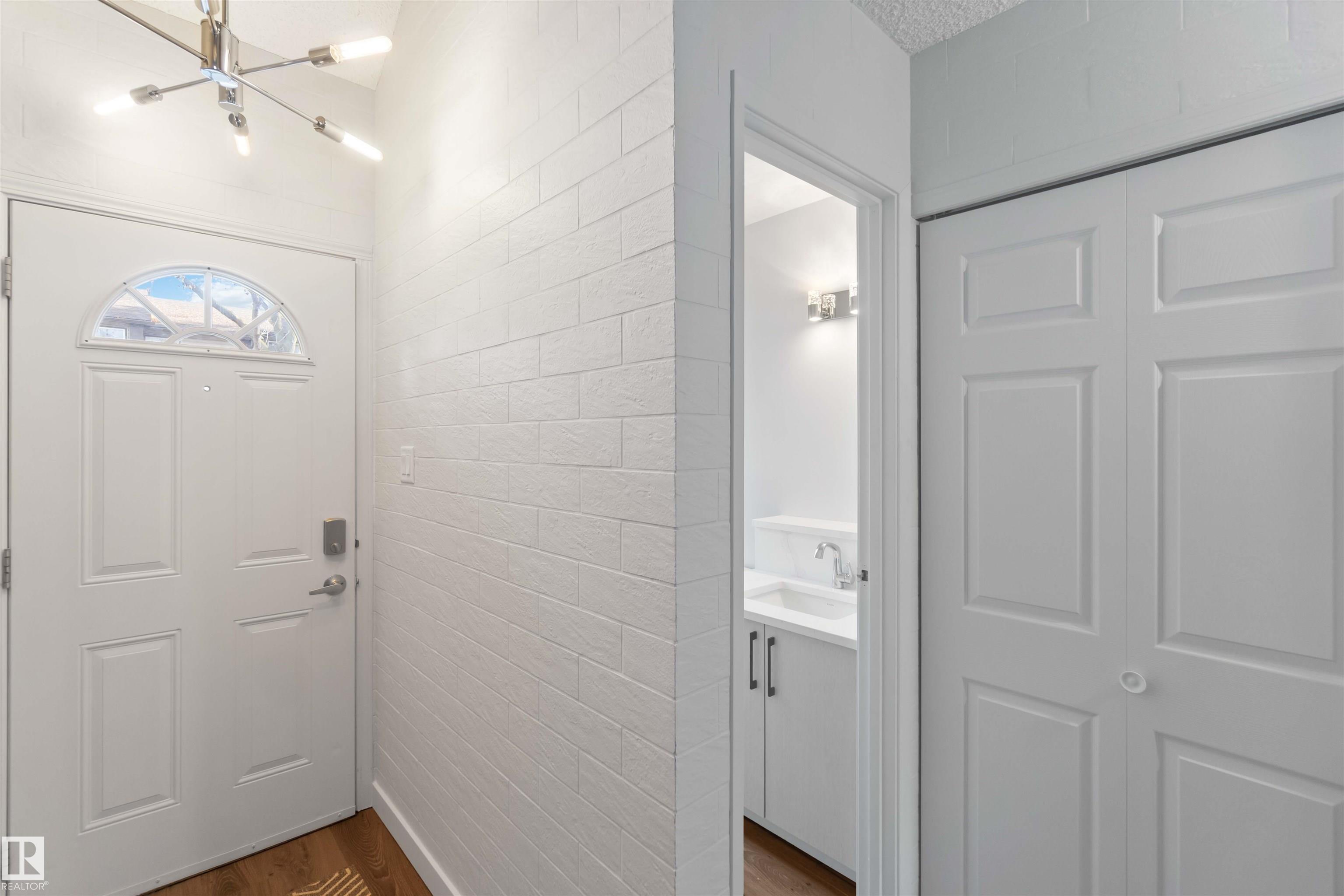 Photo 37 at 1281 Hooke Road NW, Overlanders, Edmonton