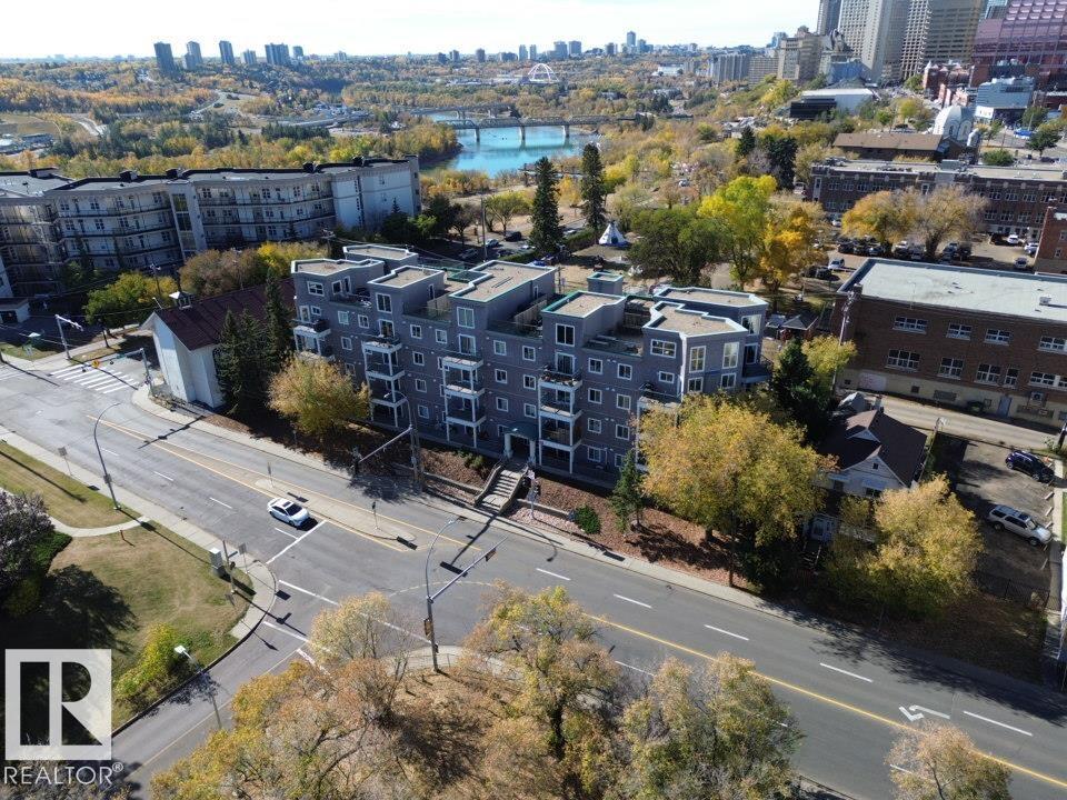 Photo 5 at 208 - 10118 95 Street NW, Boyle Street, Edmonton