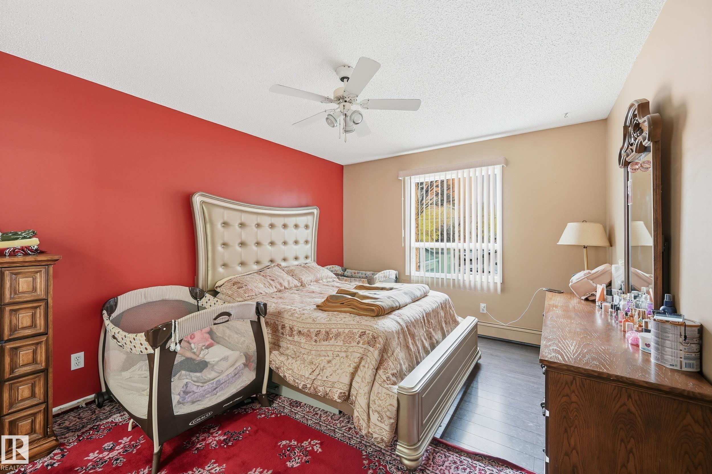 Photo 20 at 201 - 9010 106 Avenue NW, Boyle Street, Edmonton