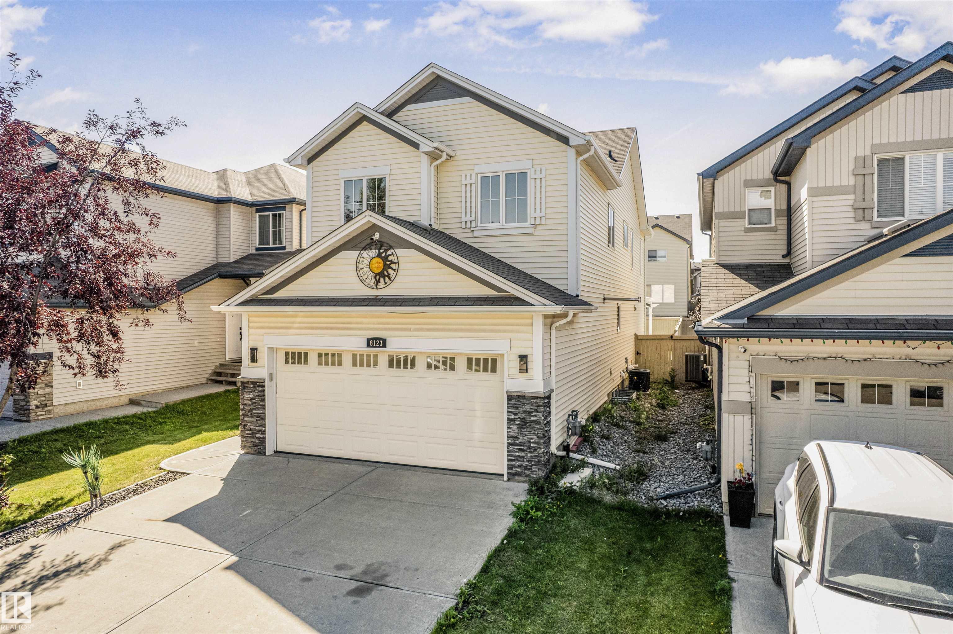 Photo 2 at 6123 11 Avenue SW, Walker, Edmonton