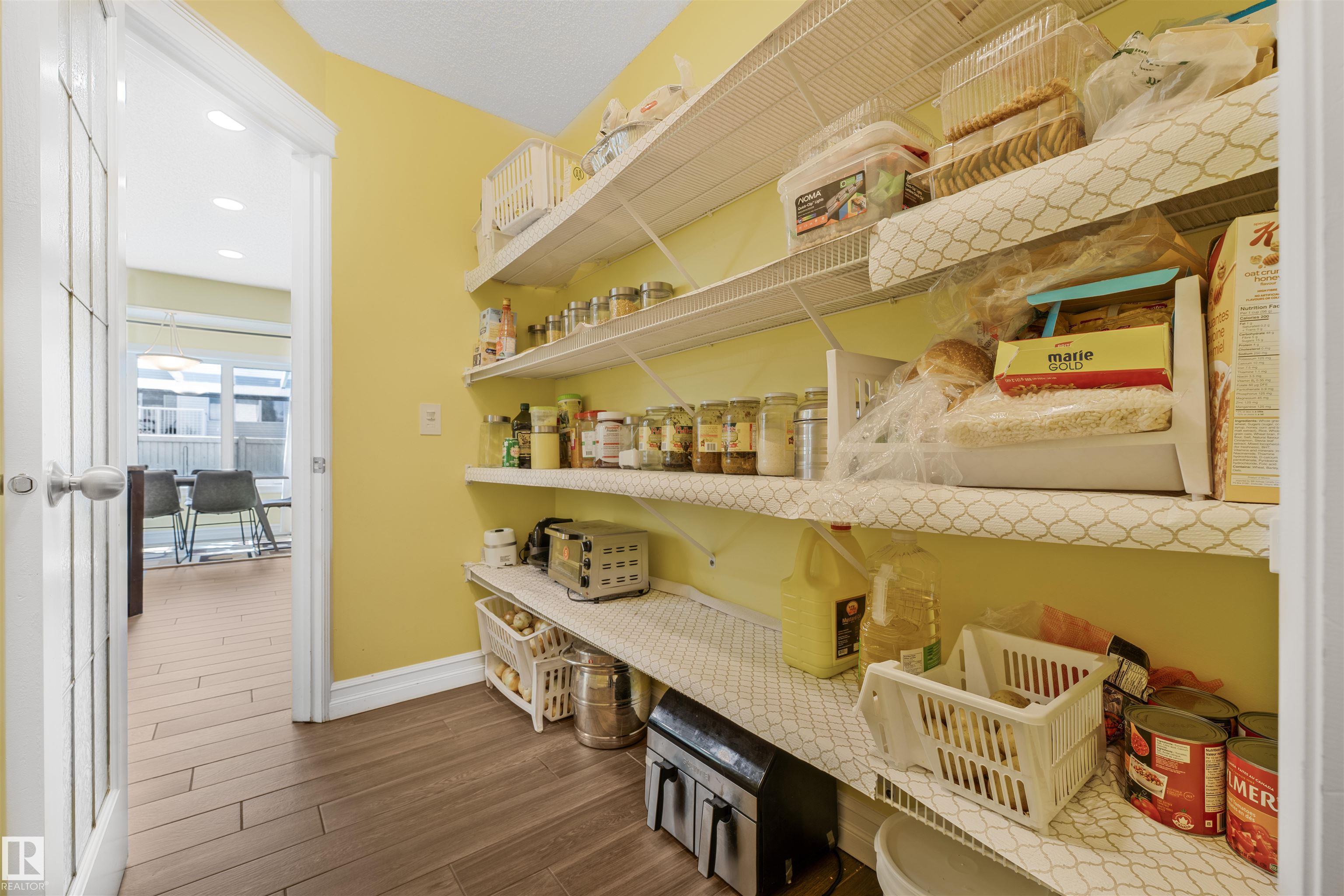 Photo 13 at 6123 11 Avenue SW, Walker, Edmonton