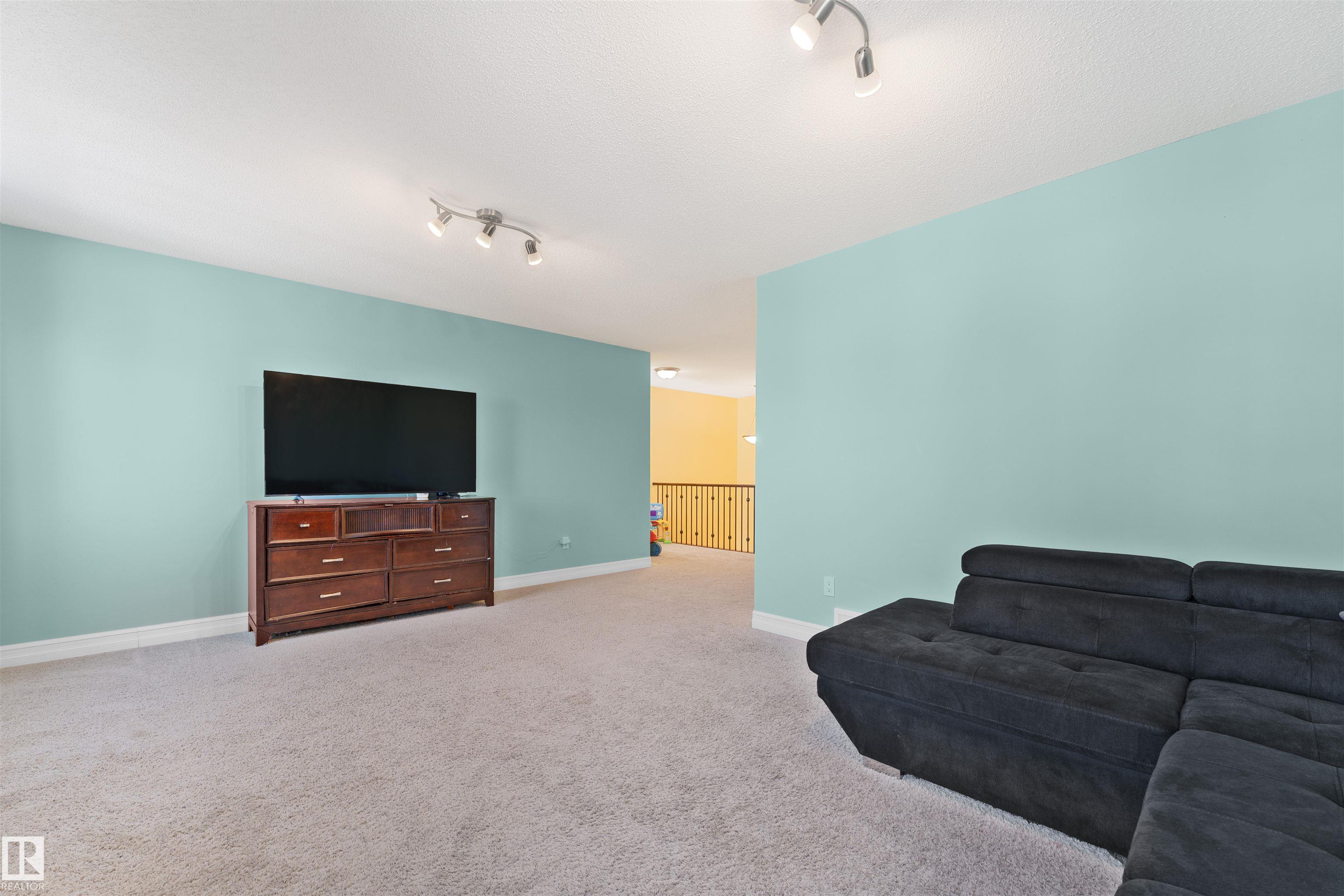 Photo 27 at 6123 11 Avenue SW, Walker, Edmonton