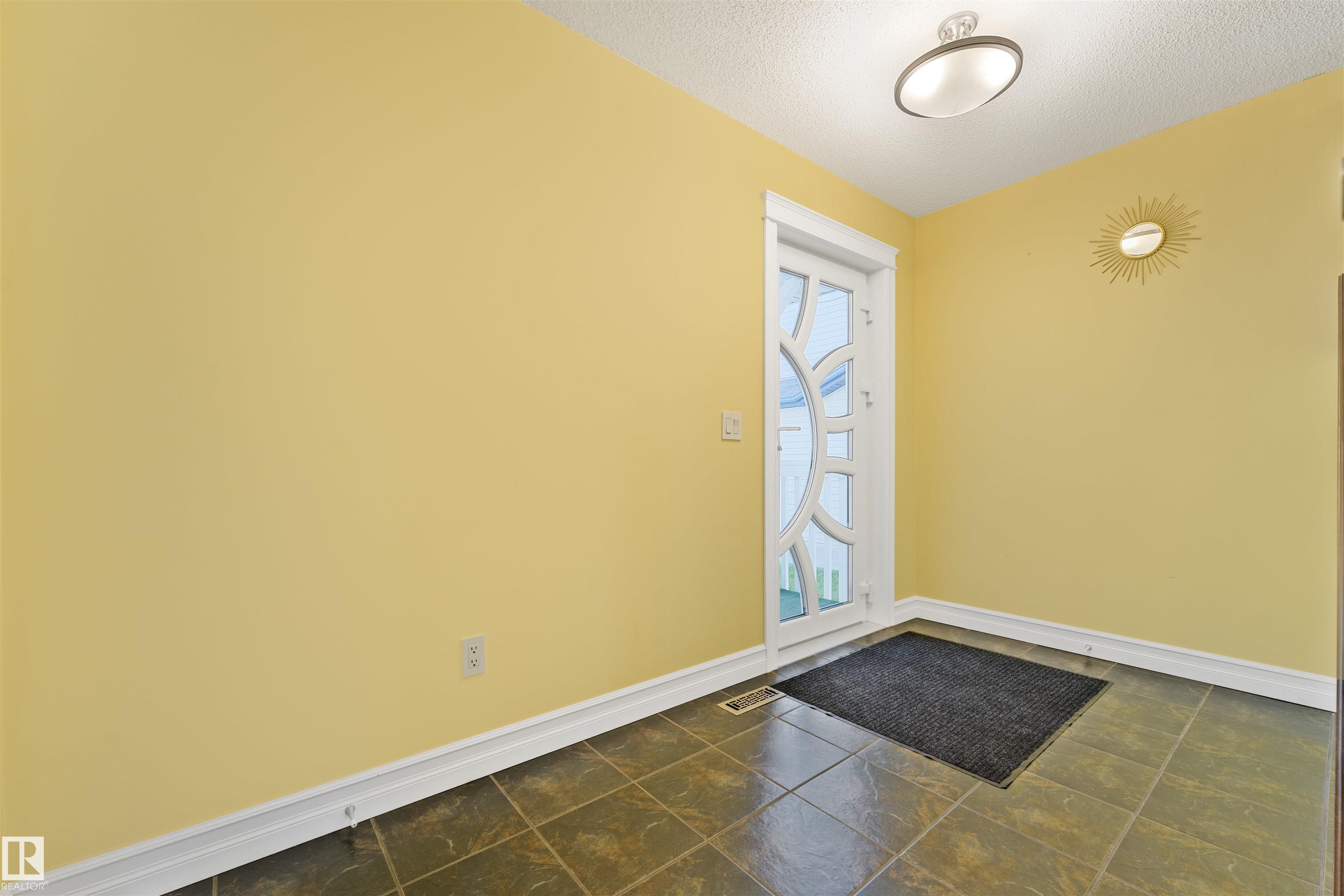 Photo 6 at 6123 11 Avenue SW, Walker, Edmonton