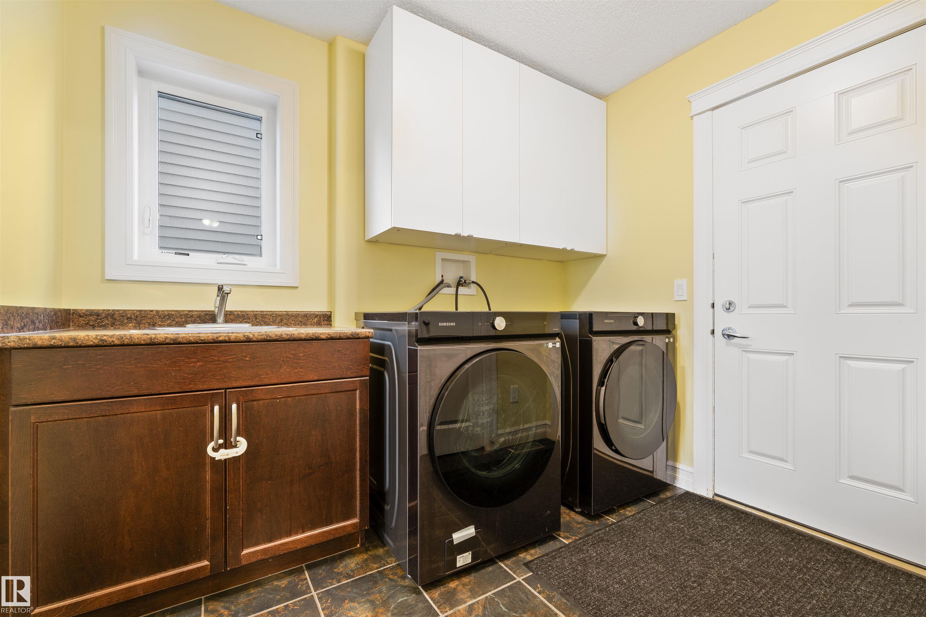 Photo 9 at 6123 11 Avenue SW, Walker, Edmonton