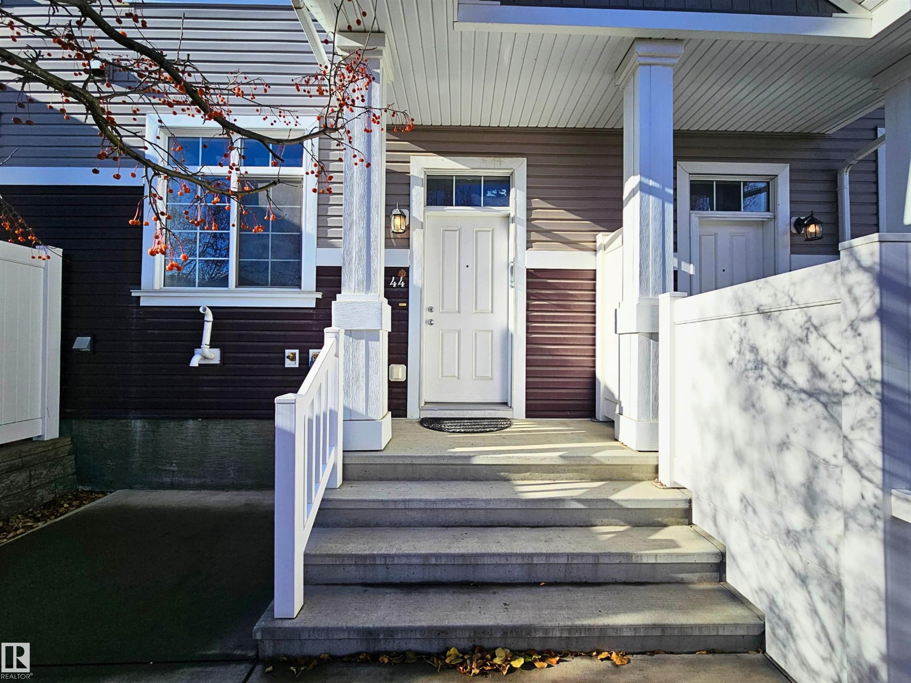 44 - 9151 Shaw Way SW, Summerside, Edmonton photo number 2