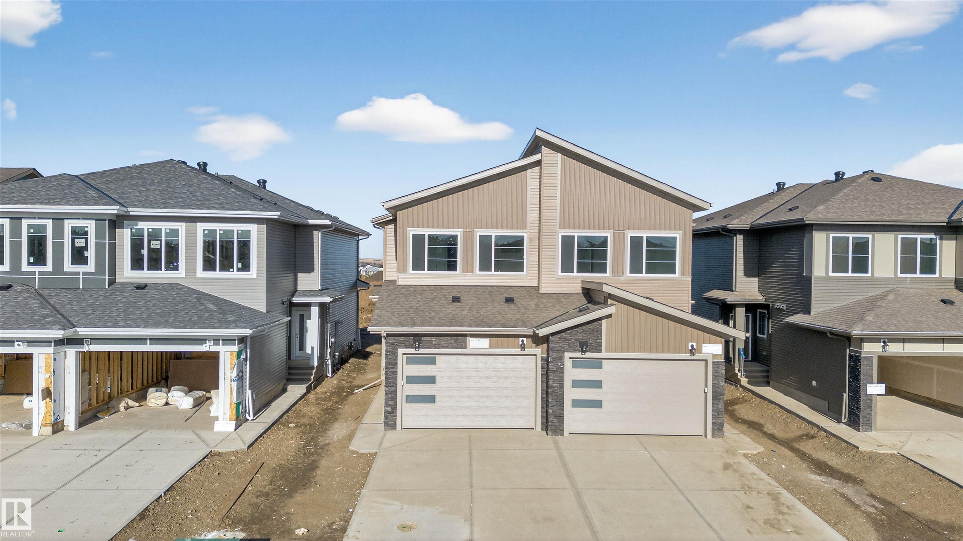 Photo 2 at 153 Pierwyck Loop, Fenwyck, Spruce Grove