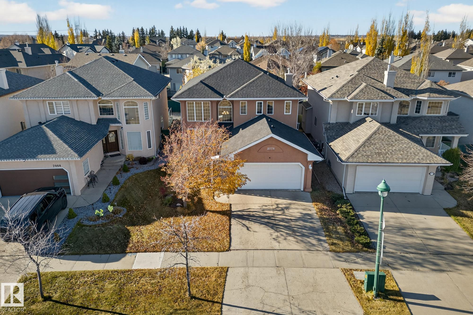 2078 Haddow Drive NW, Haddow, Edmonton photo number 2