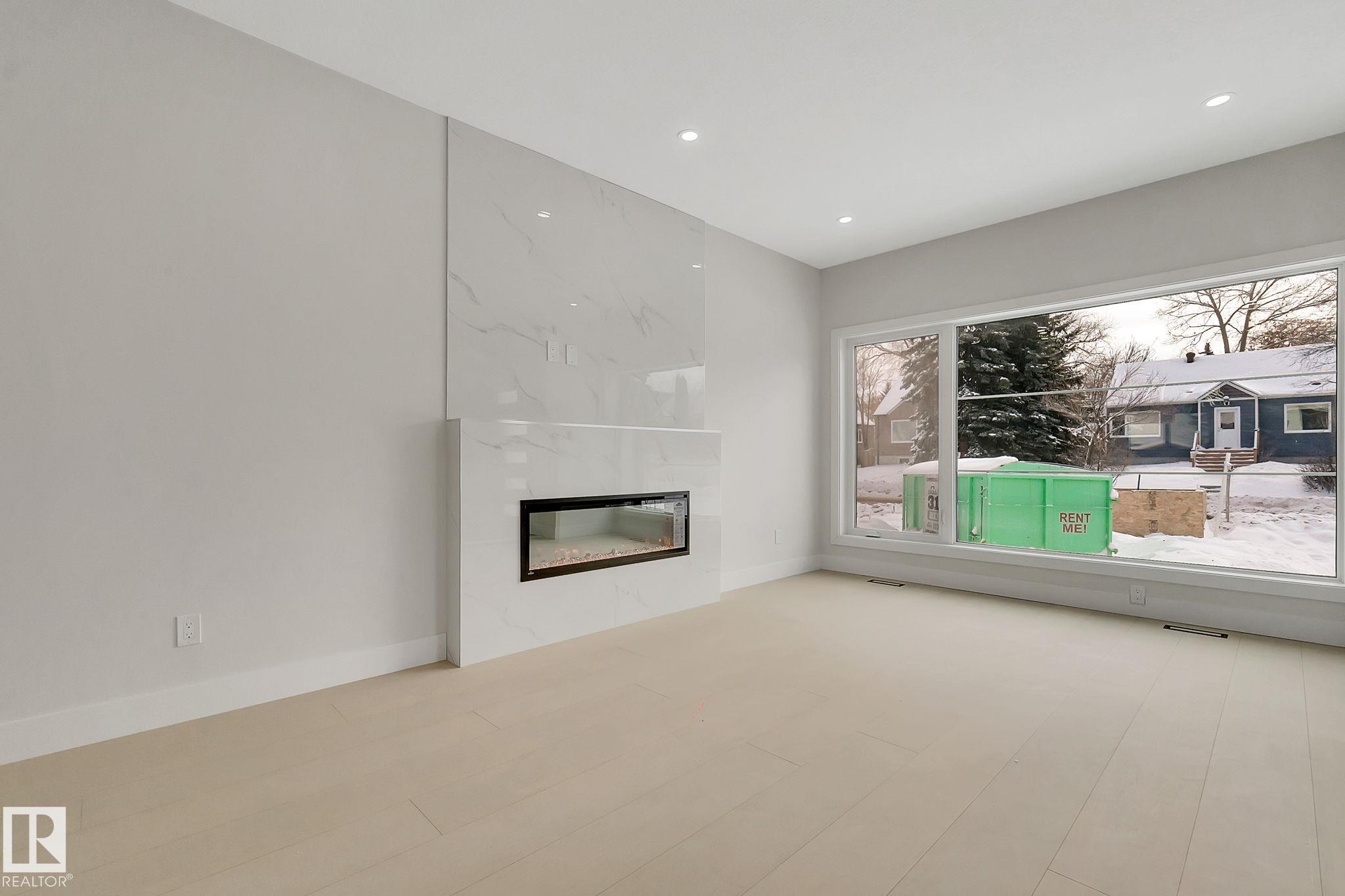 Picture for 11132 72 AV NW