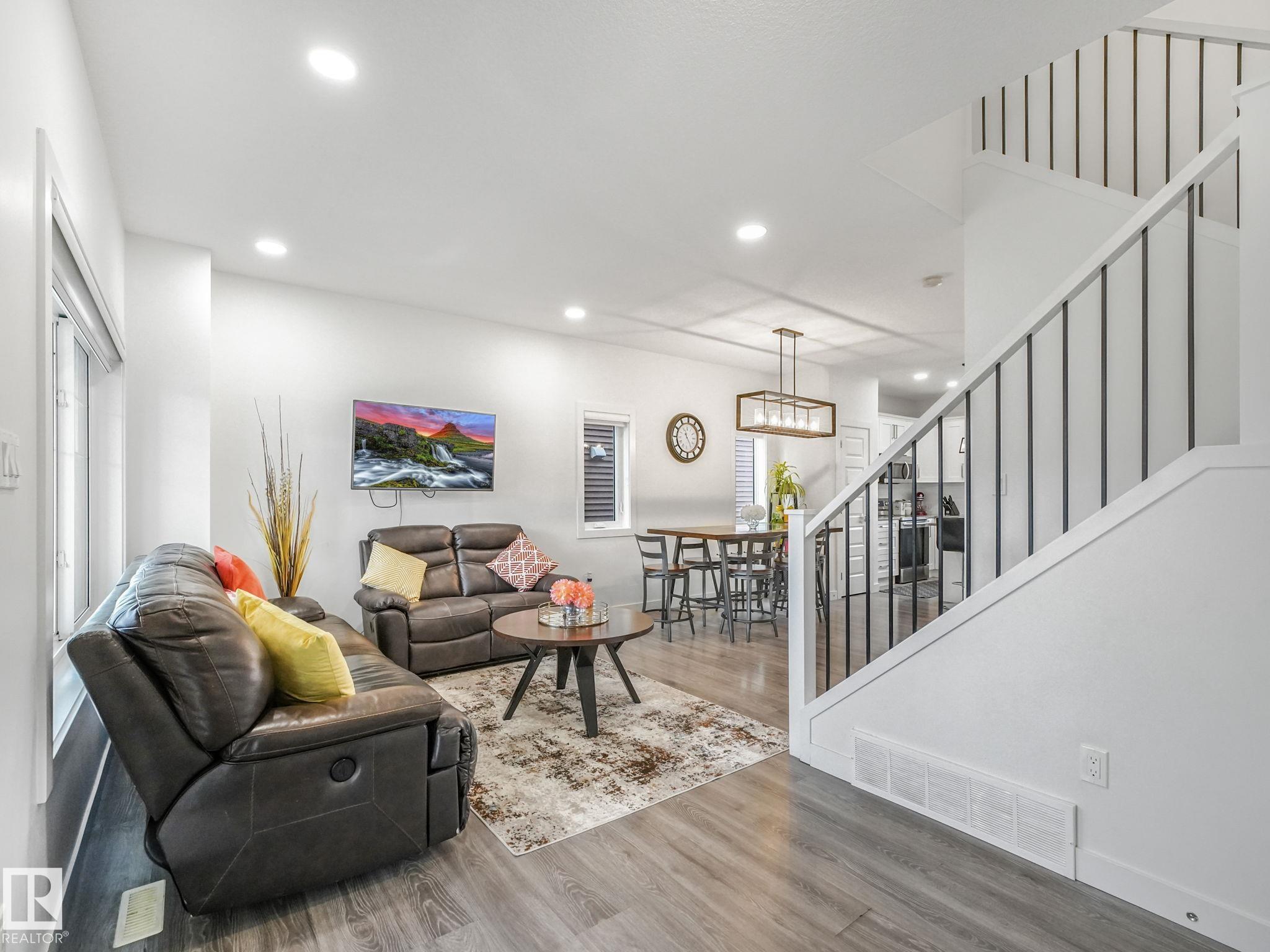 Picture for 3807 WEIDLE CR SW