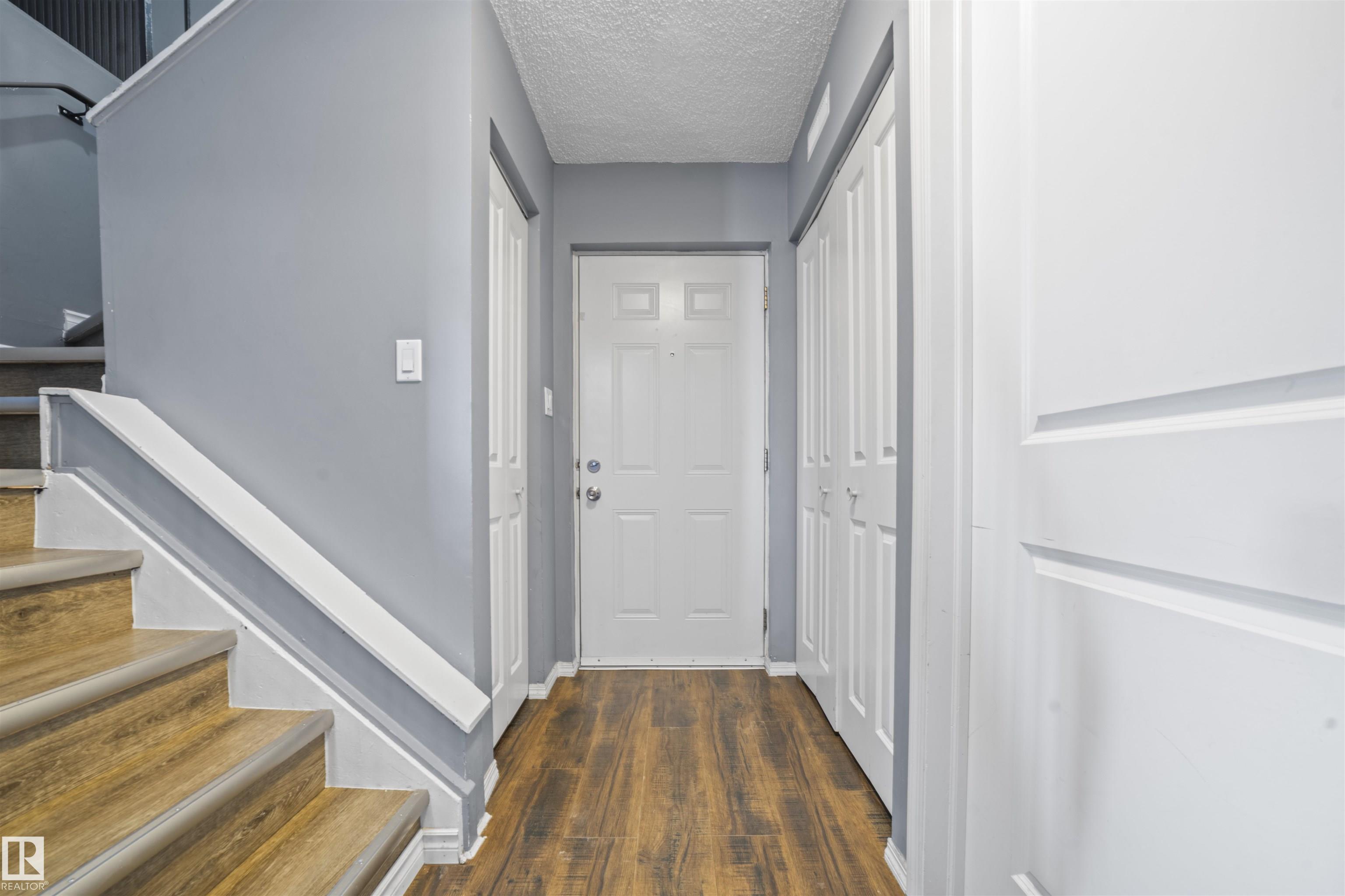 Photo 16 at 255 Lancaster Terrace NW, Dunluce, Edmonton