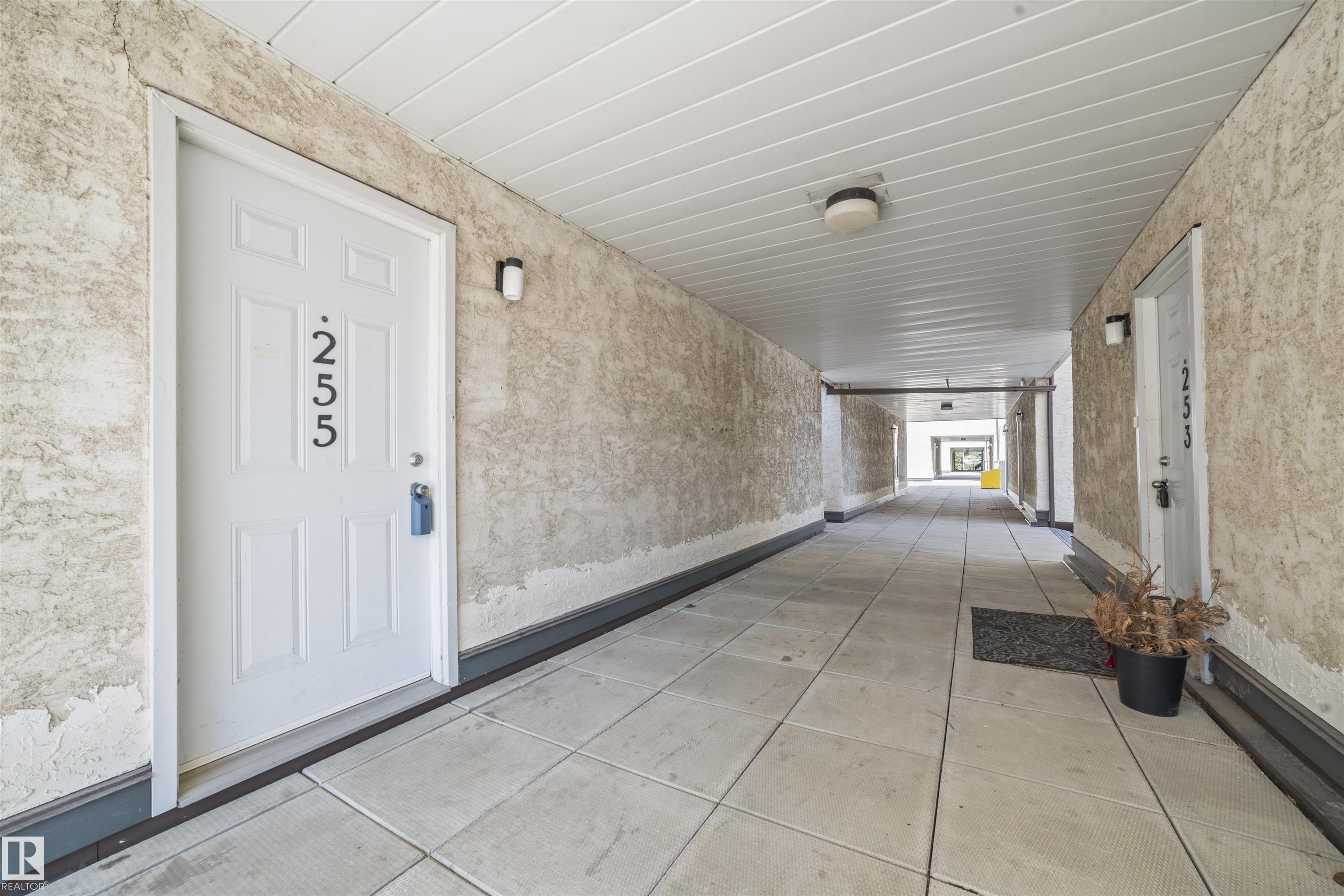 Picture for 255 LANCASTER TC NW