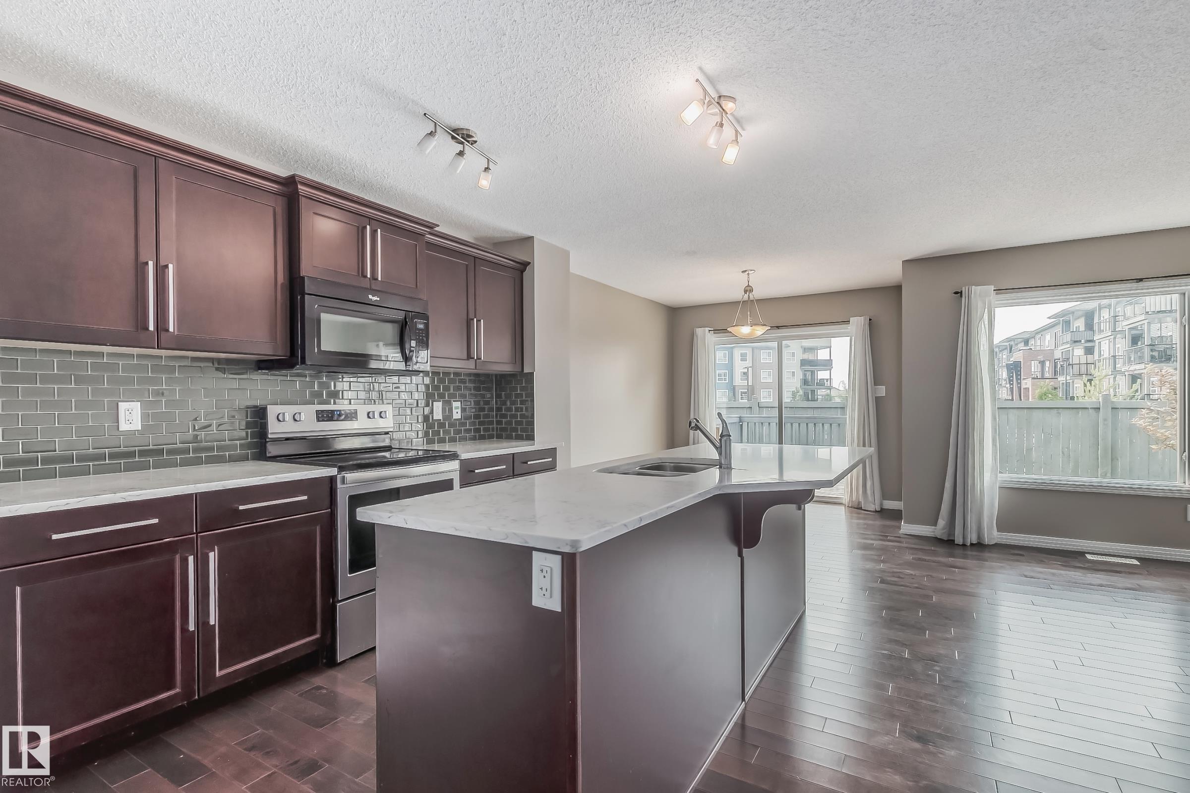 Picture for 17308 76 ST NW