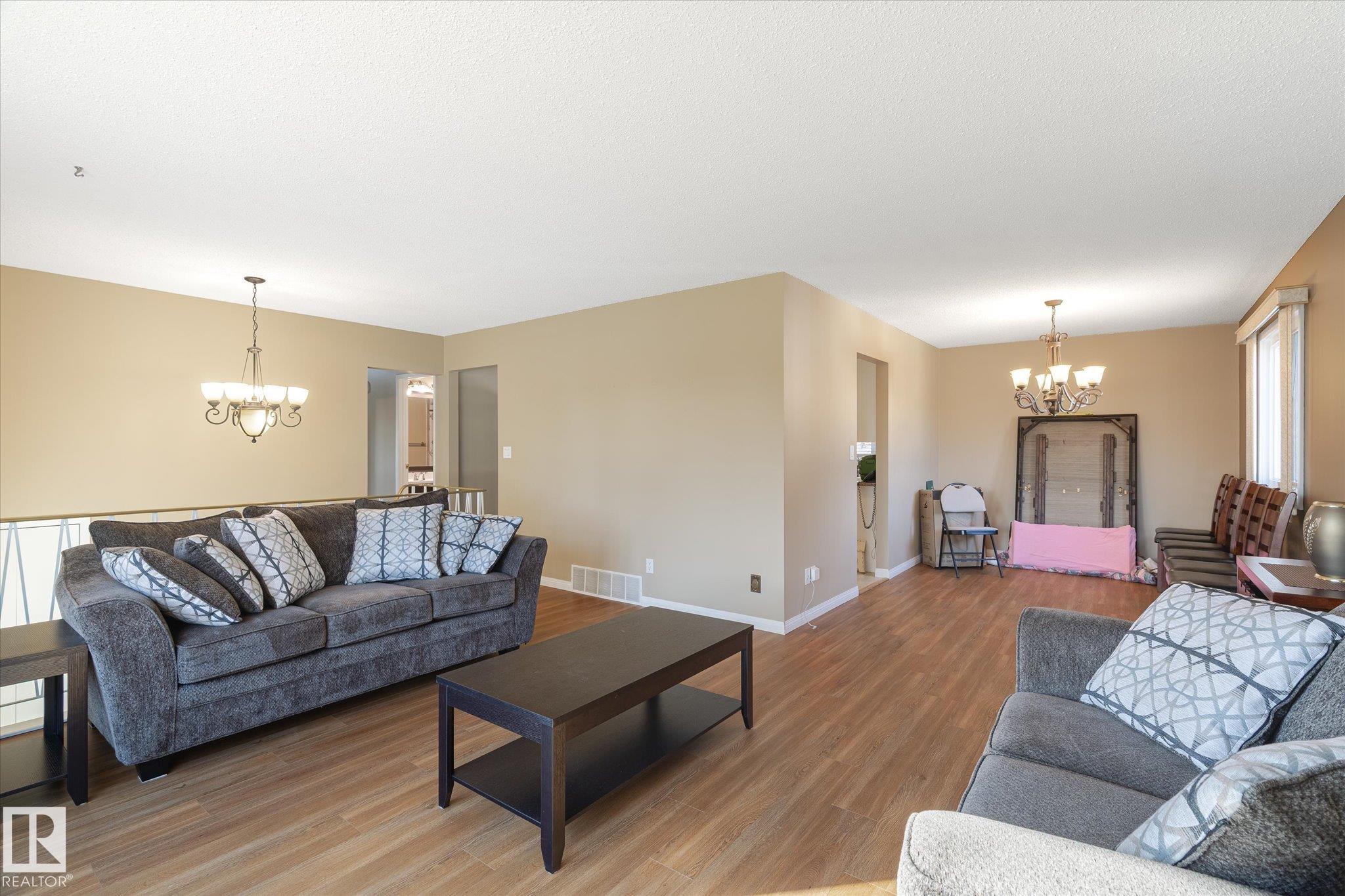 Photo 13 at 23 Annette Crescent, Akinsdale, St. Albert