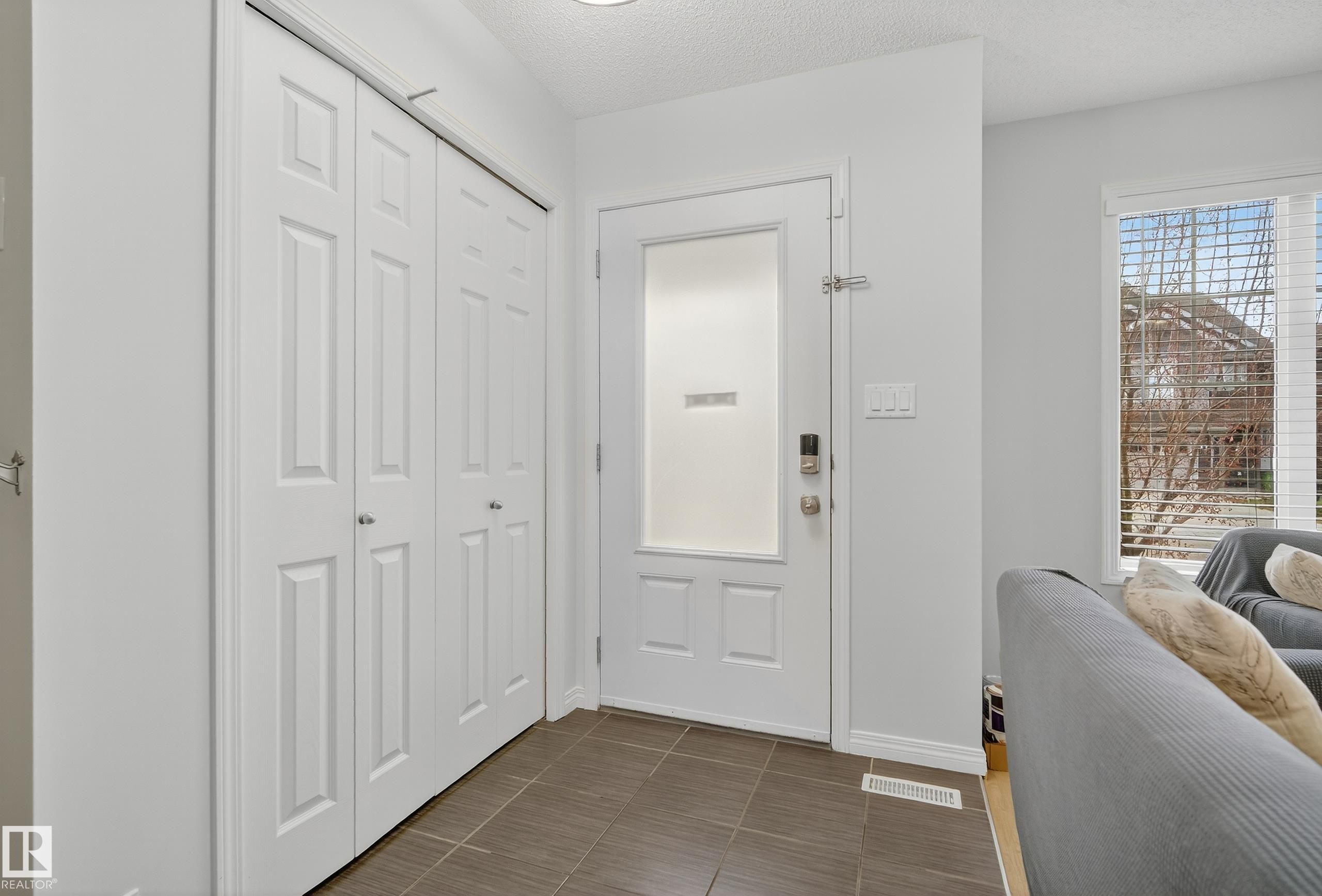 Photo 3 at 5194 Crabapple Link SW, The Orchards At Ellerslie, Edmonton