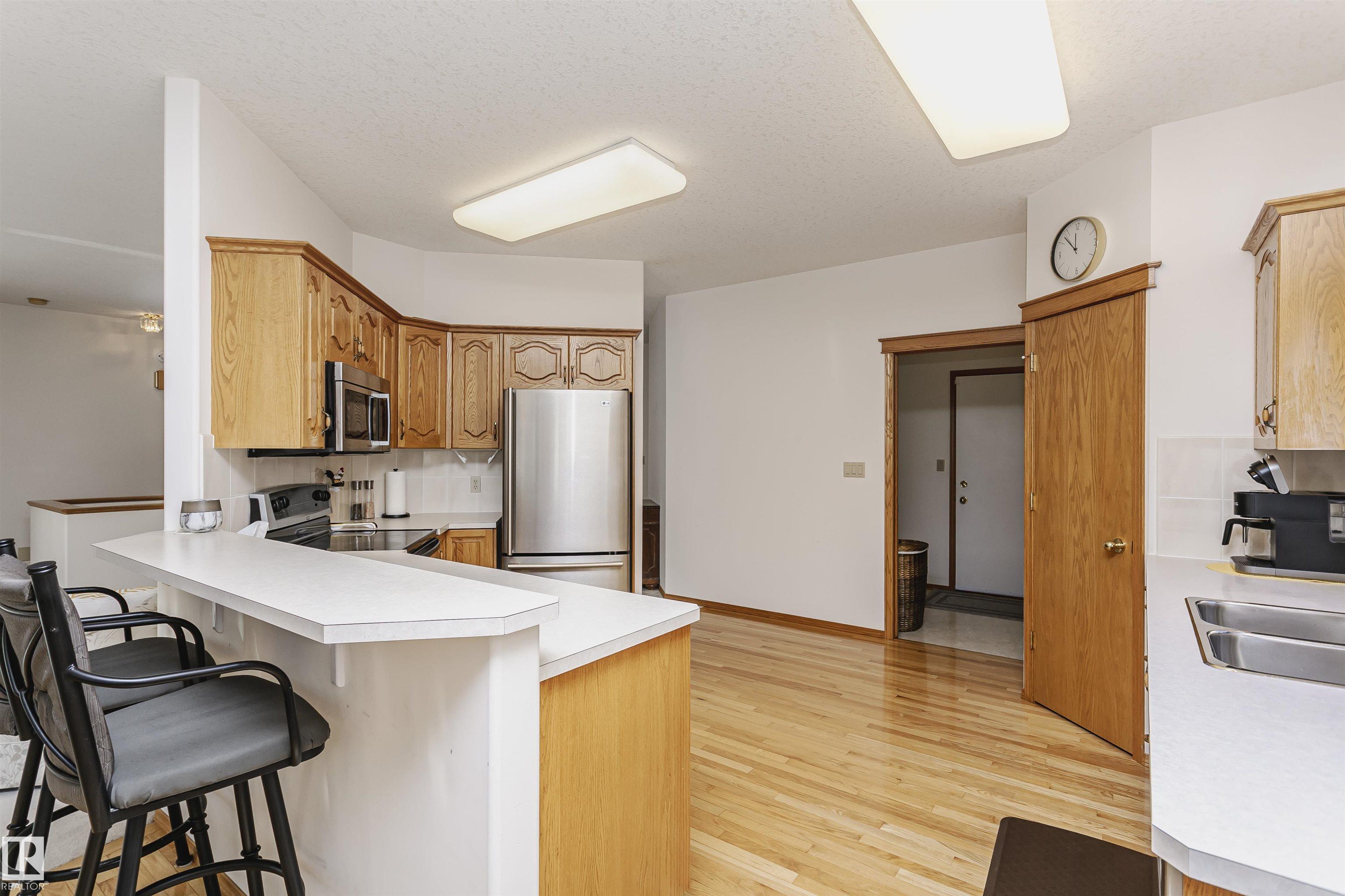 Photo 13 at 121 Regal, The Ridge, Sherwood Park