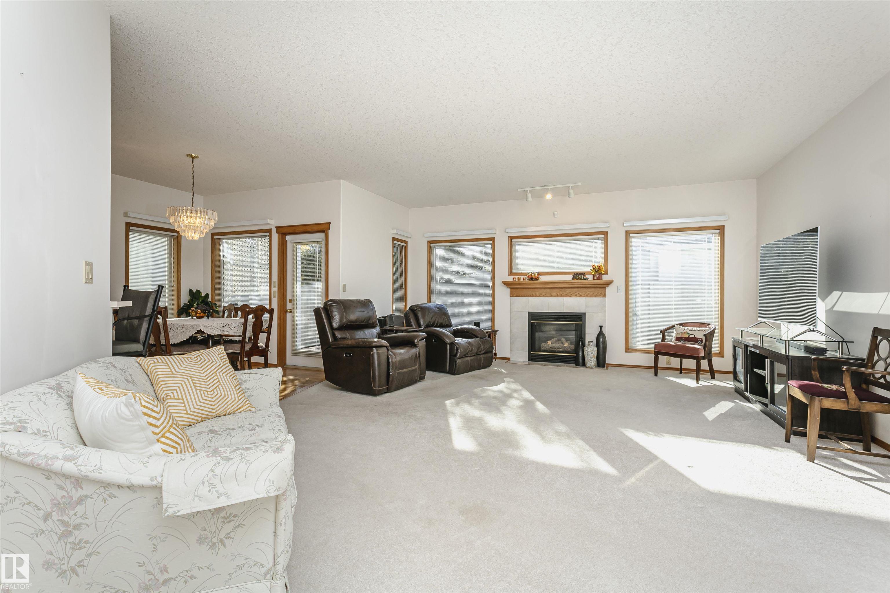 Photo 5 at 121 Regal, The Ridge, Sherwood Park