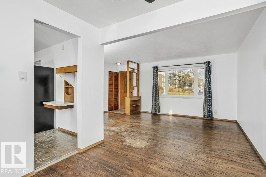 Photo 12 at 6211 134 Avenue NW, Belvedere, Edmonton