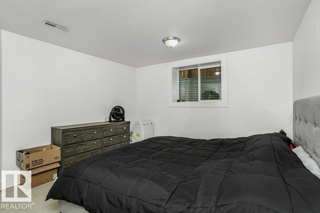 Photo 37 at 6211 134 Avenue NW, Belvedere, Edmonton