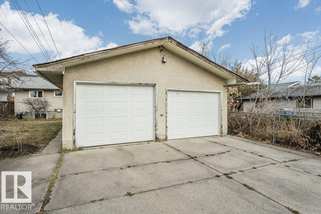 Photo 48 at 6211 134 Avenue NW, Belvedere, Edmonton
