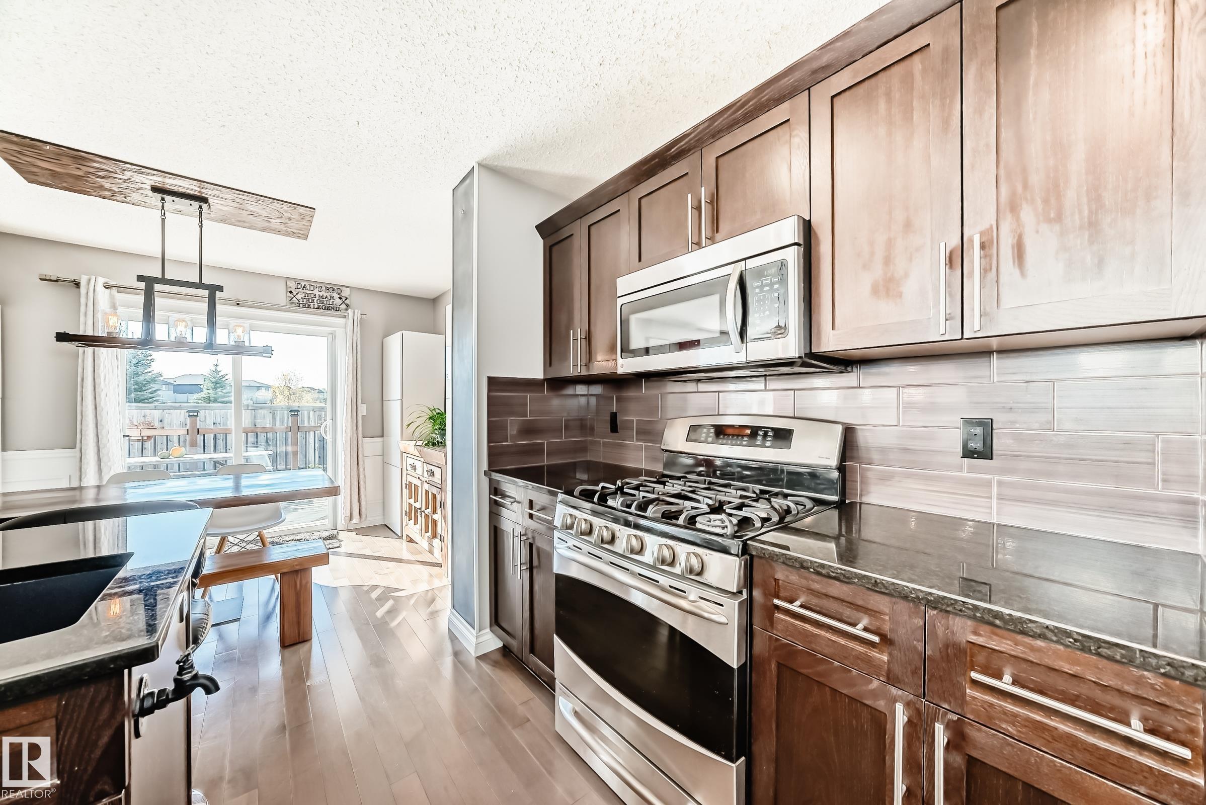 Photo 13 at 46 Hartwick Manor, Harvest Ridge, Spruce Grove