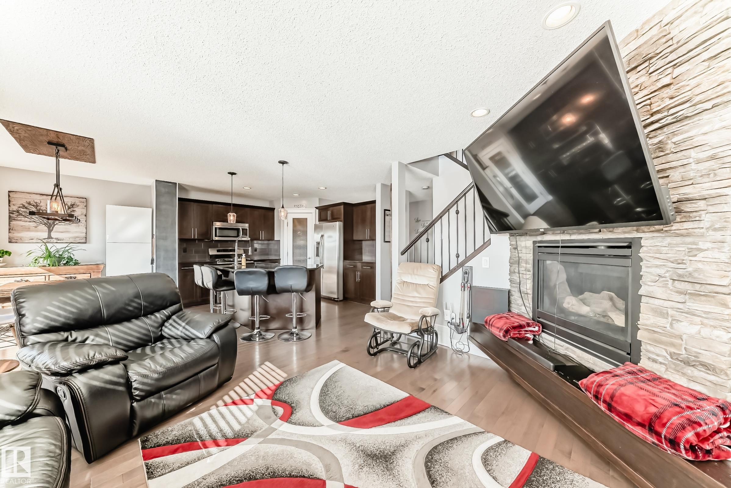 Photo 10 at 46 Hartwick Manor, Harvest Ridge, Spruce Grove