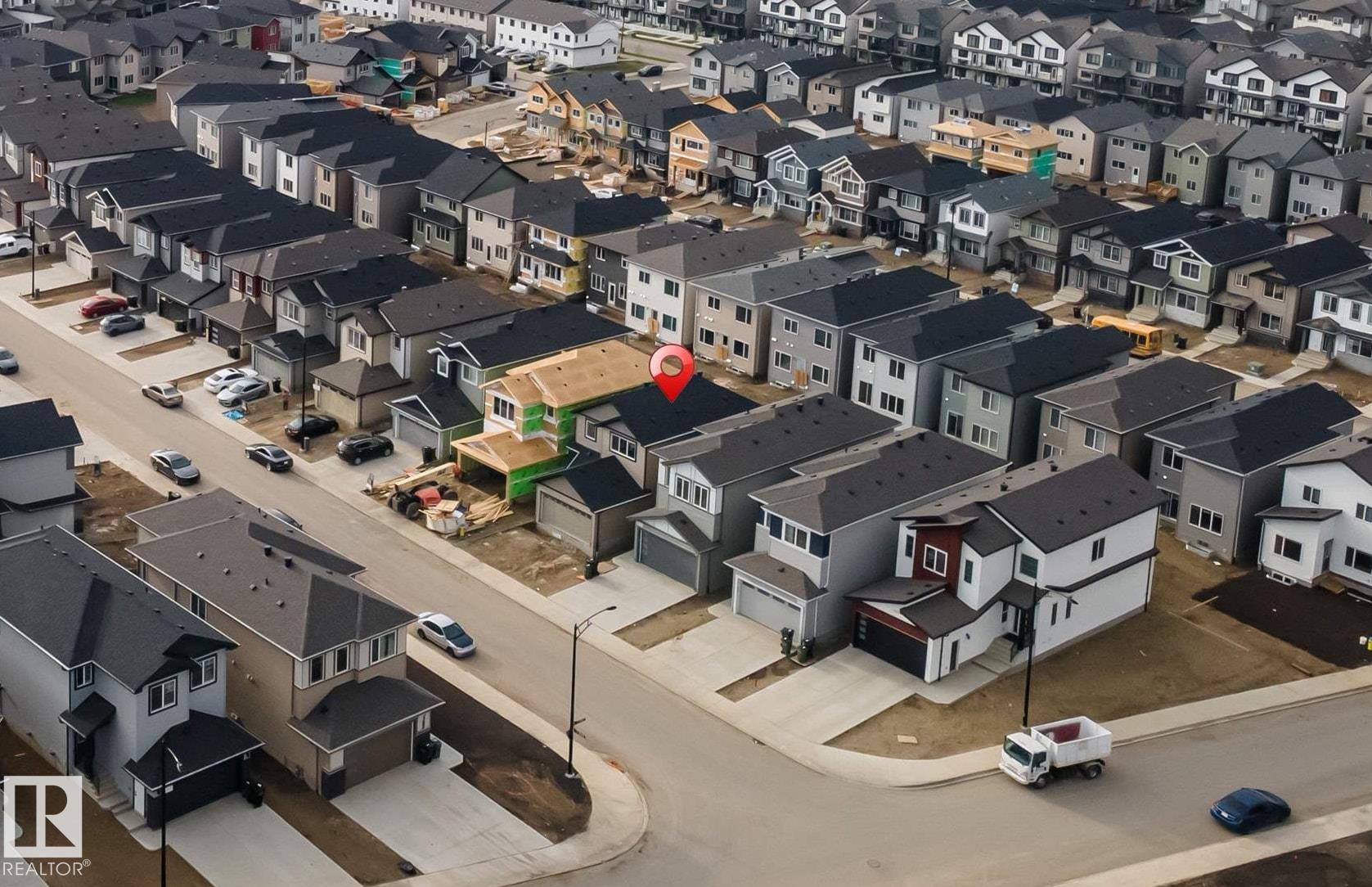 1216 13 Avenue NW, Aster, Edmonton photo number 2