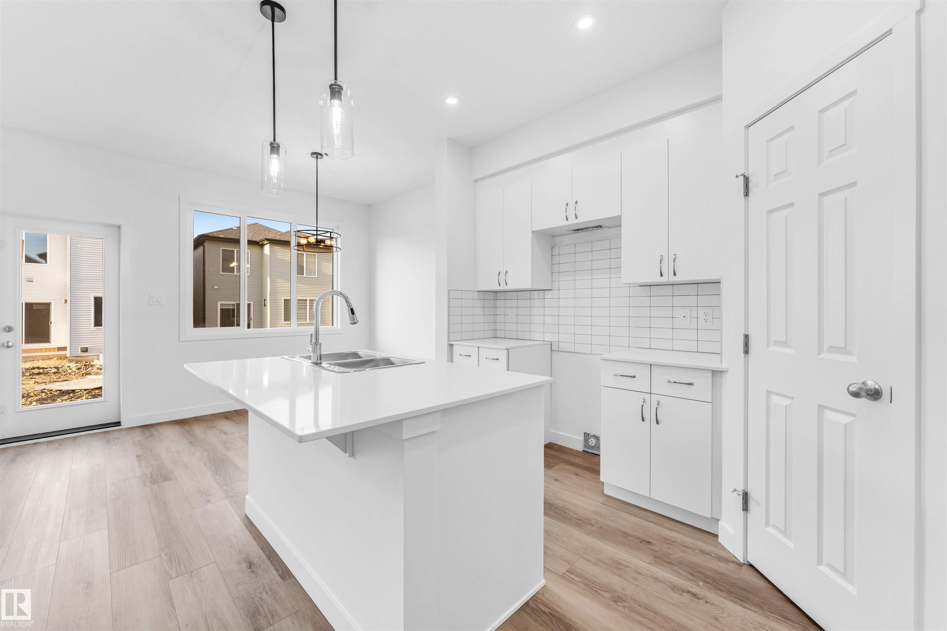 Photo 7 at 1216 13 Avenue NW, Aster, Edmonton