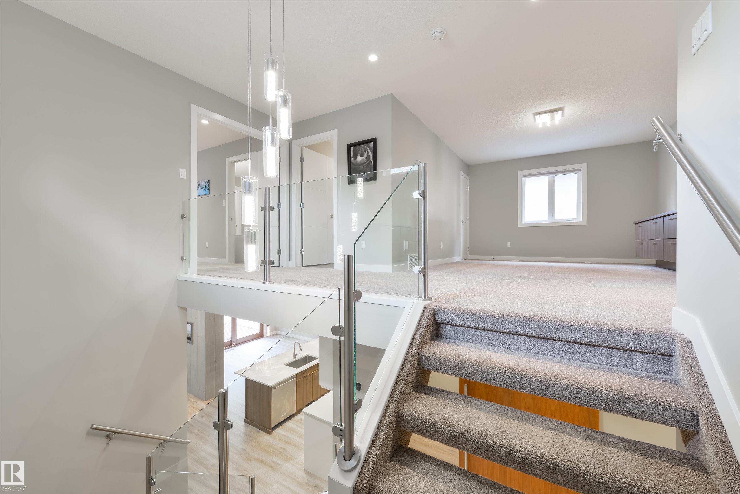 Photo 22 at 5410 110 Street NW, Pleasantview, Edmonton