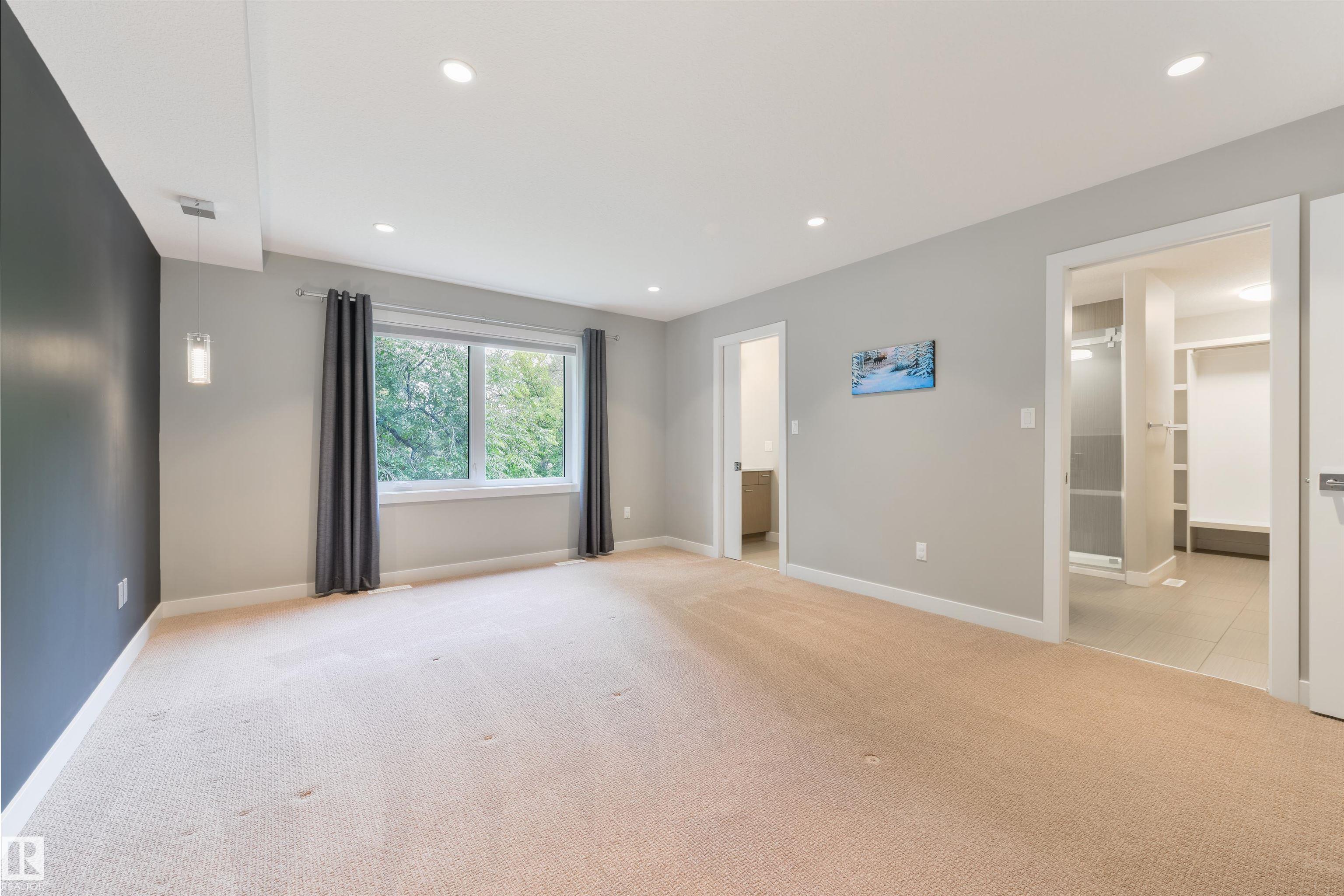 Photo 34 at 5410 110 Street NW, Pleasantview, Edmonton