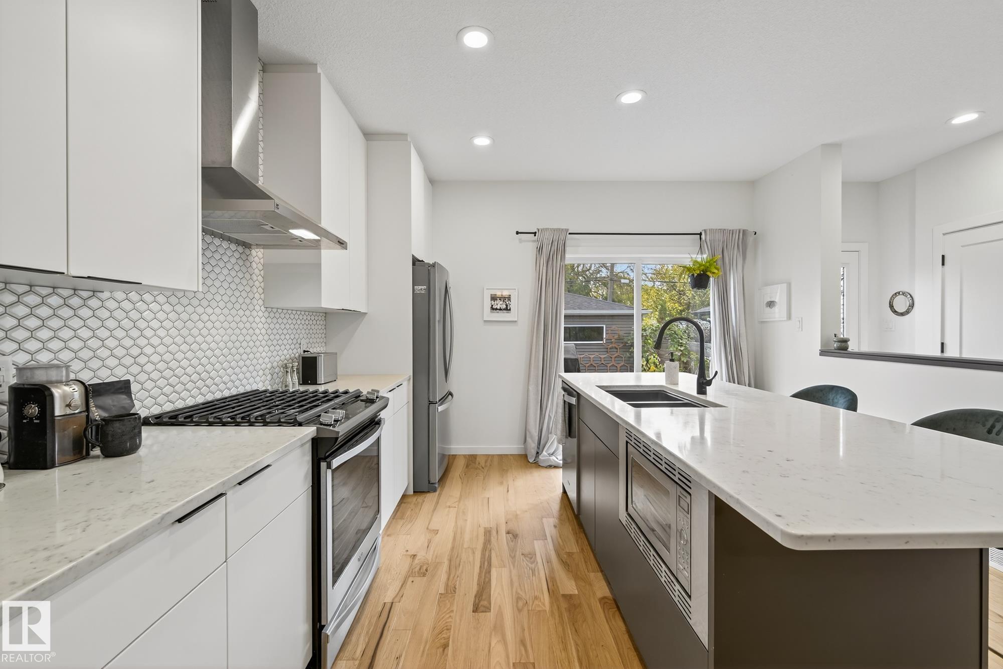 Photo 12 at 11219 132 Street NW, Inglewood, Edmonton