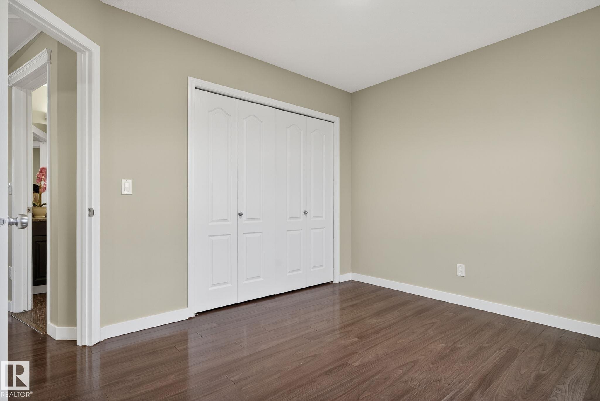 Photo 11 at 2931 26 Avenue NW, Silver Berry, Edmonton