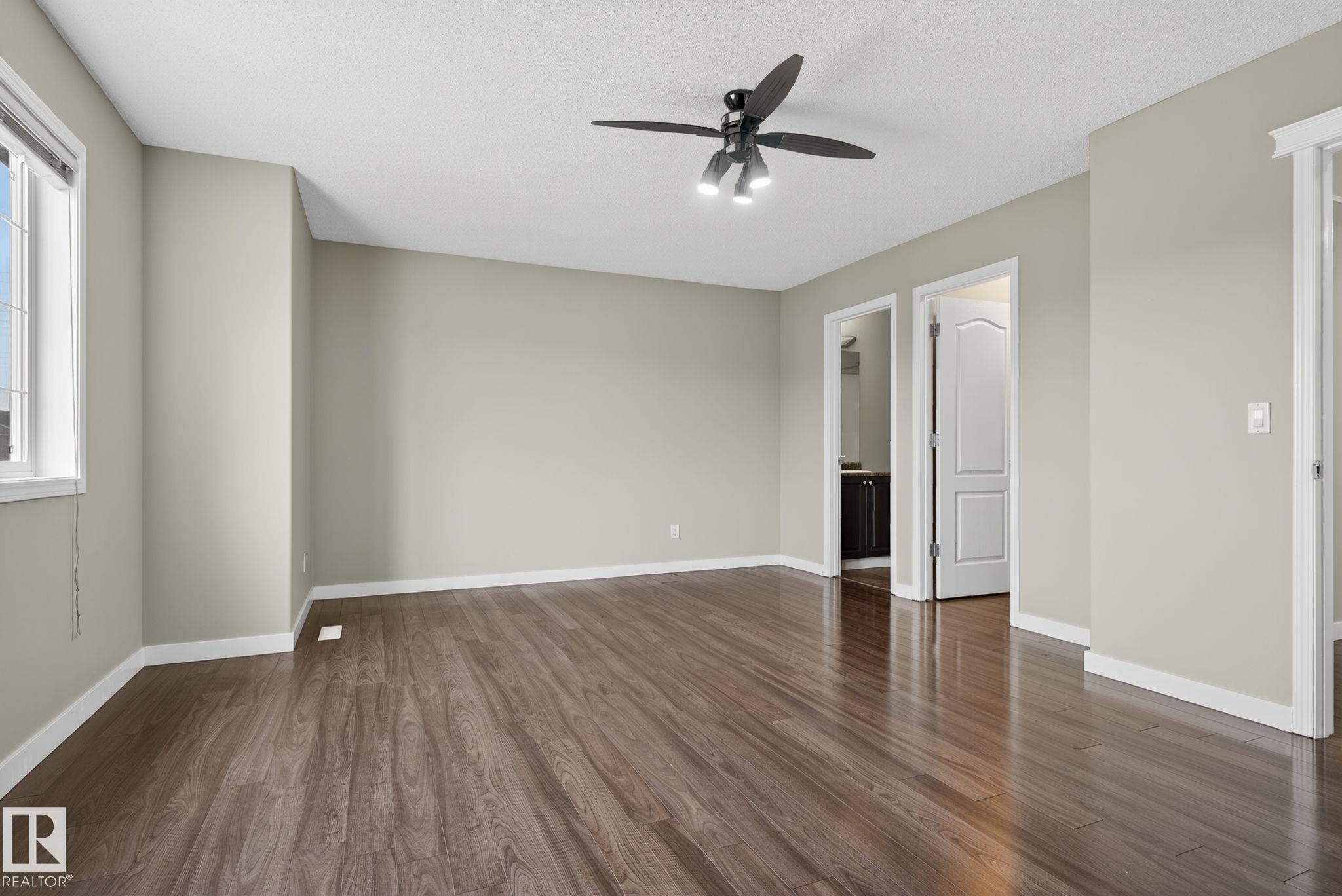 Photo 13 at 2931 26 Avenue NW, Silver Berry, Edmonton