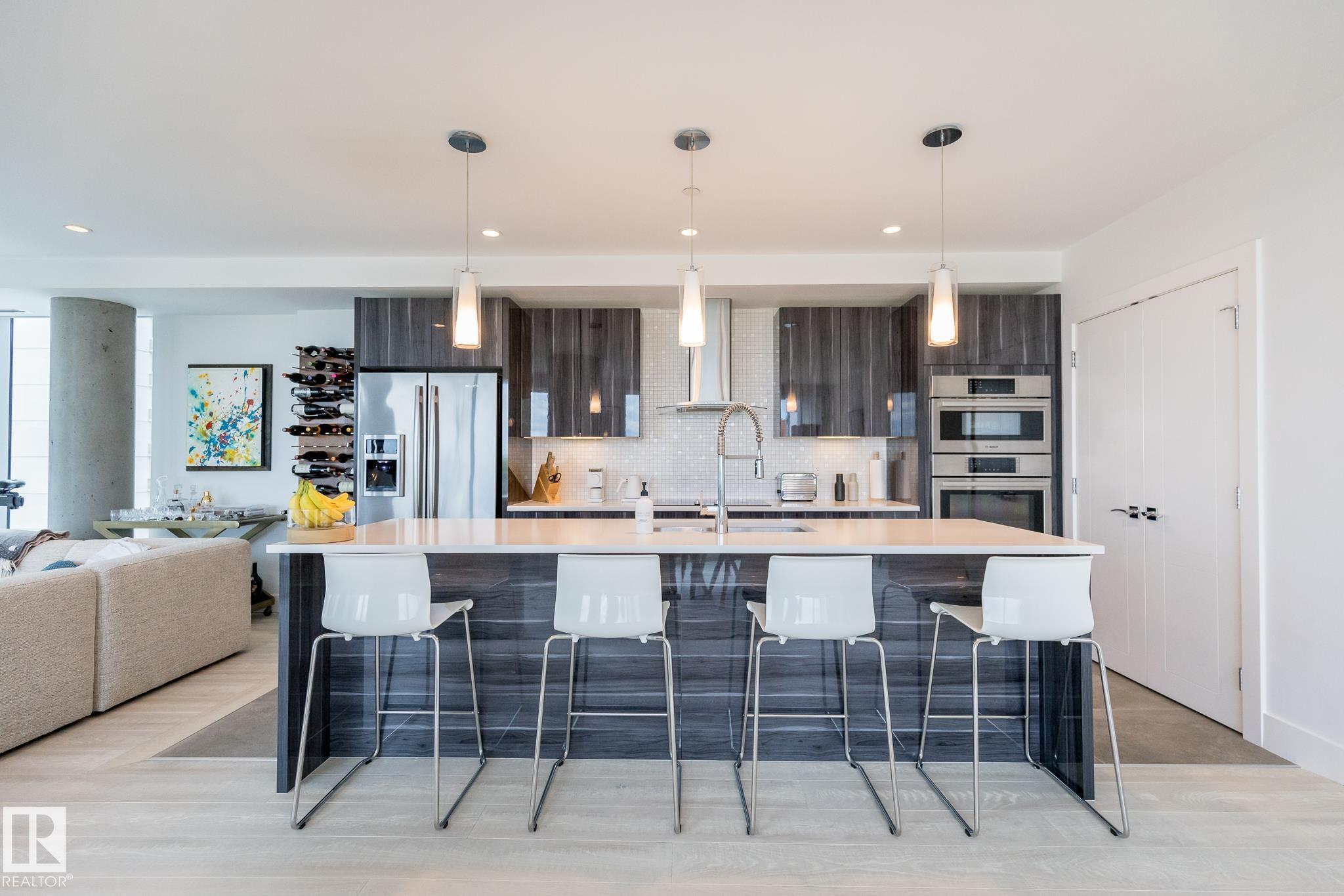 Photo 2 at 601 - 11969 Jasper Avenue NW, Wîhkwêntôwin, Edmonton