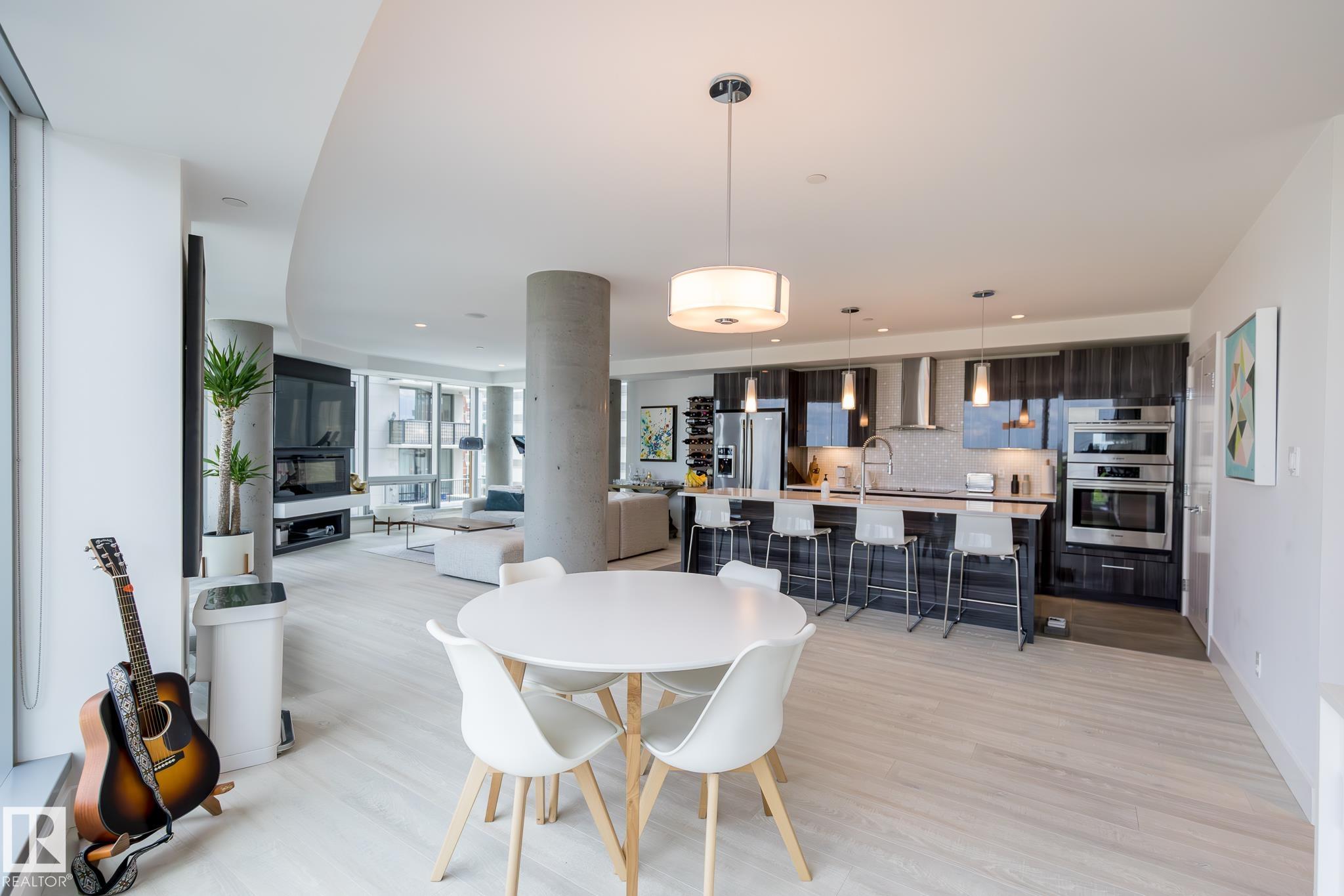 Photo 12 at 601 - 11969 Jasper Avenue NW, Wîhkwêntôwin, Edmonton