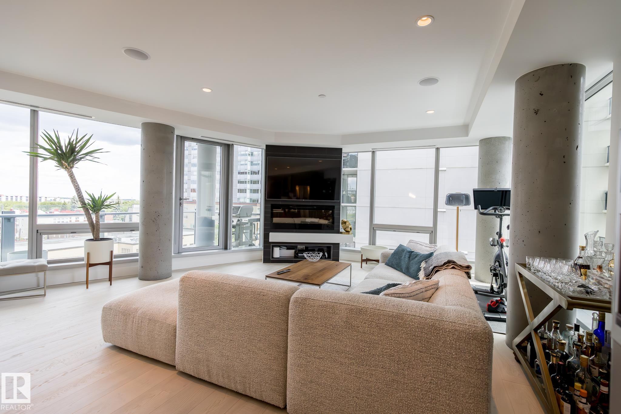 Photo 15 at 601 - 11969 Jasper Avenue NW, Wîhkwêntôwin, Edmonton