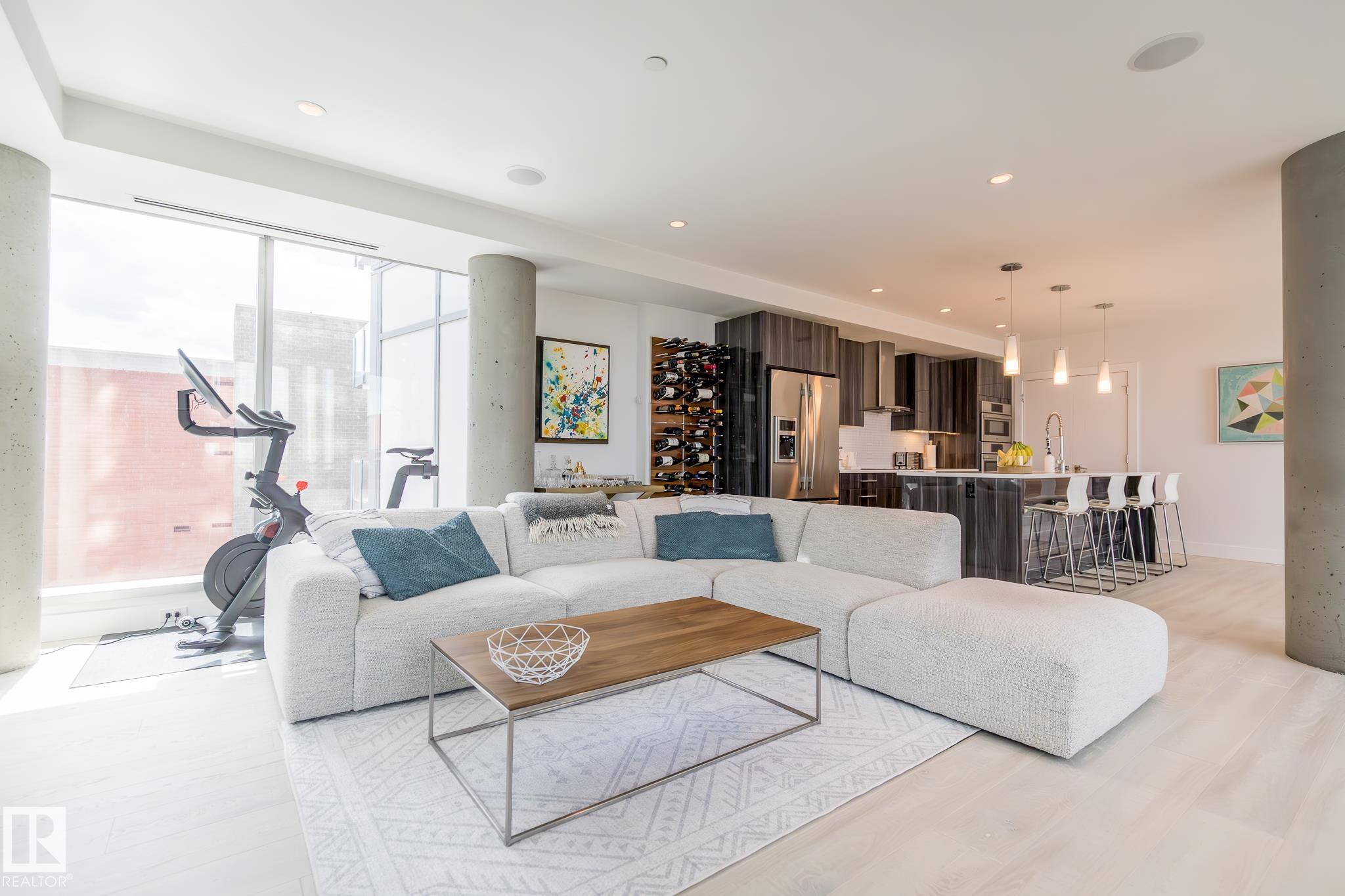 Photo 17 at 601 - 11969 Jasper Avenue NW, Wîhkwêntôwin, Edmonton