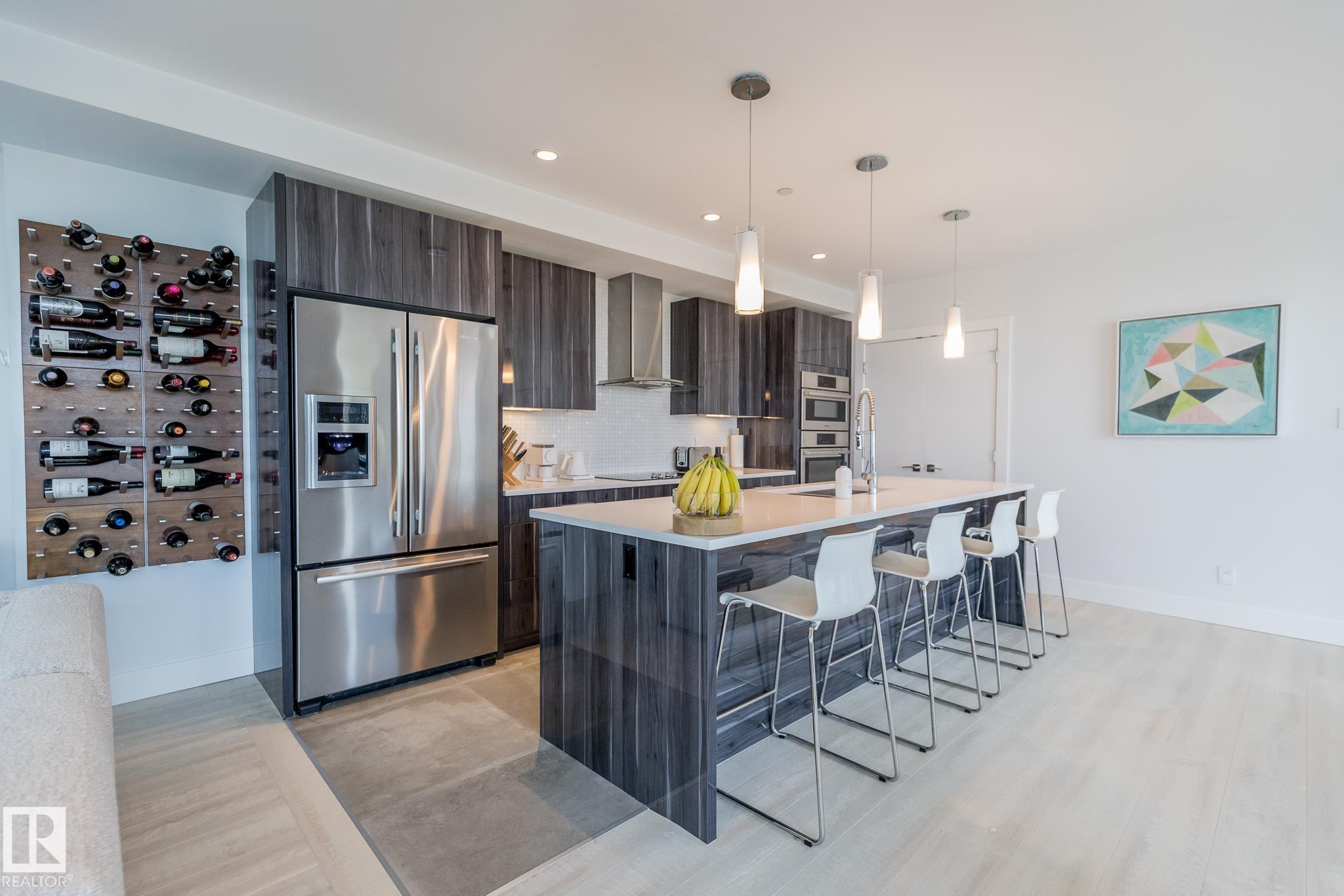 Photo 3 at 601 - 11969 Jasper Avenue NW, Wîhkwêntôwin, Edmonton