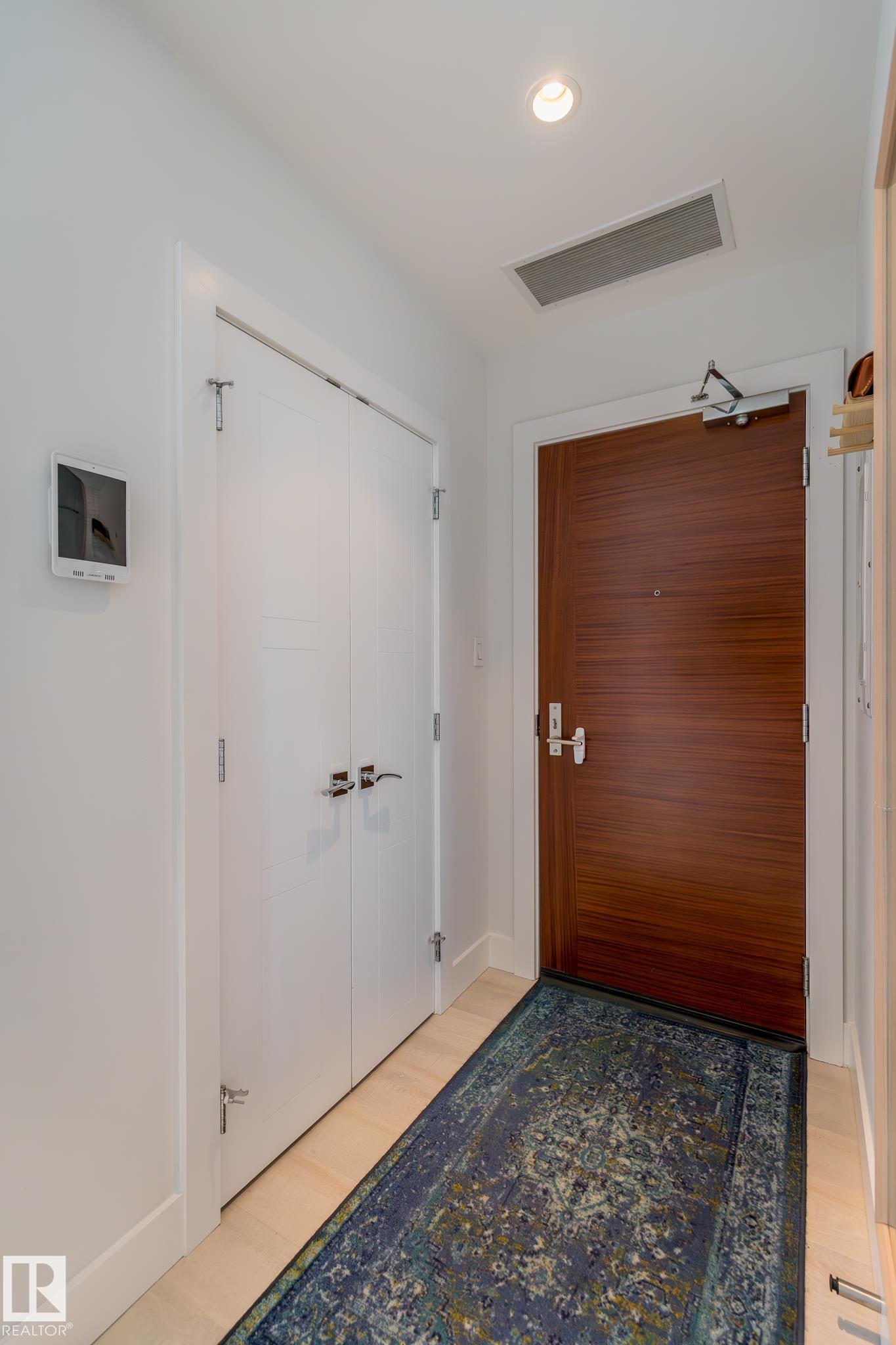 Photo 35 at 601 - 11969 Jasper Avenue NW, Wîhkwêntôwin, Edmonton