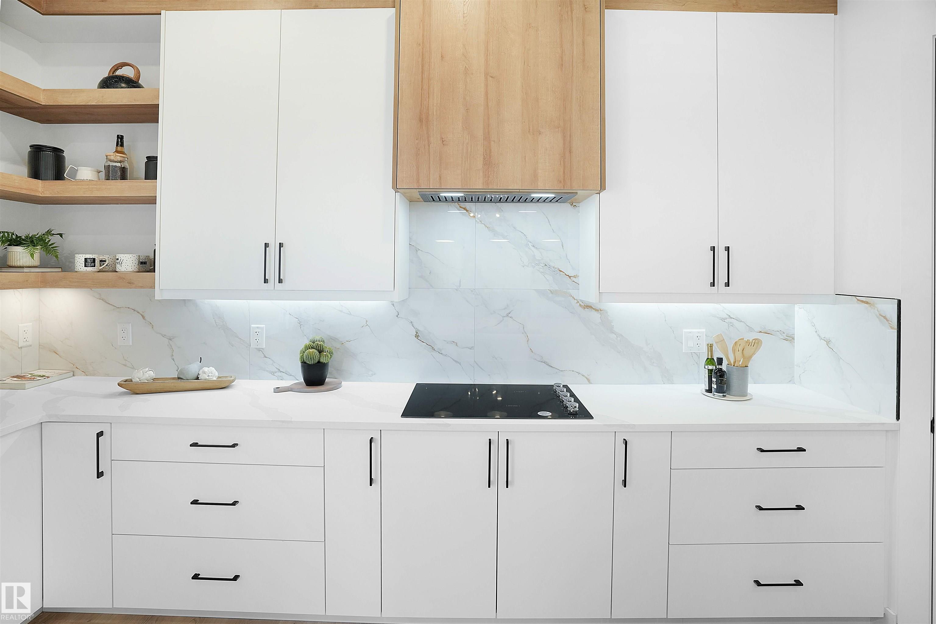 Photo 24 at 1160 Gyrfalcon Crescent NW, Hawks Ridge, Edmonton