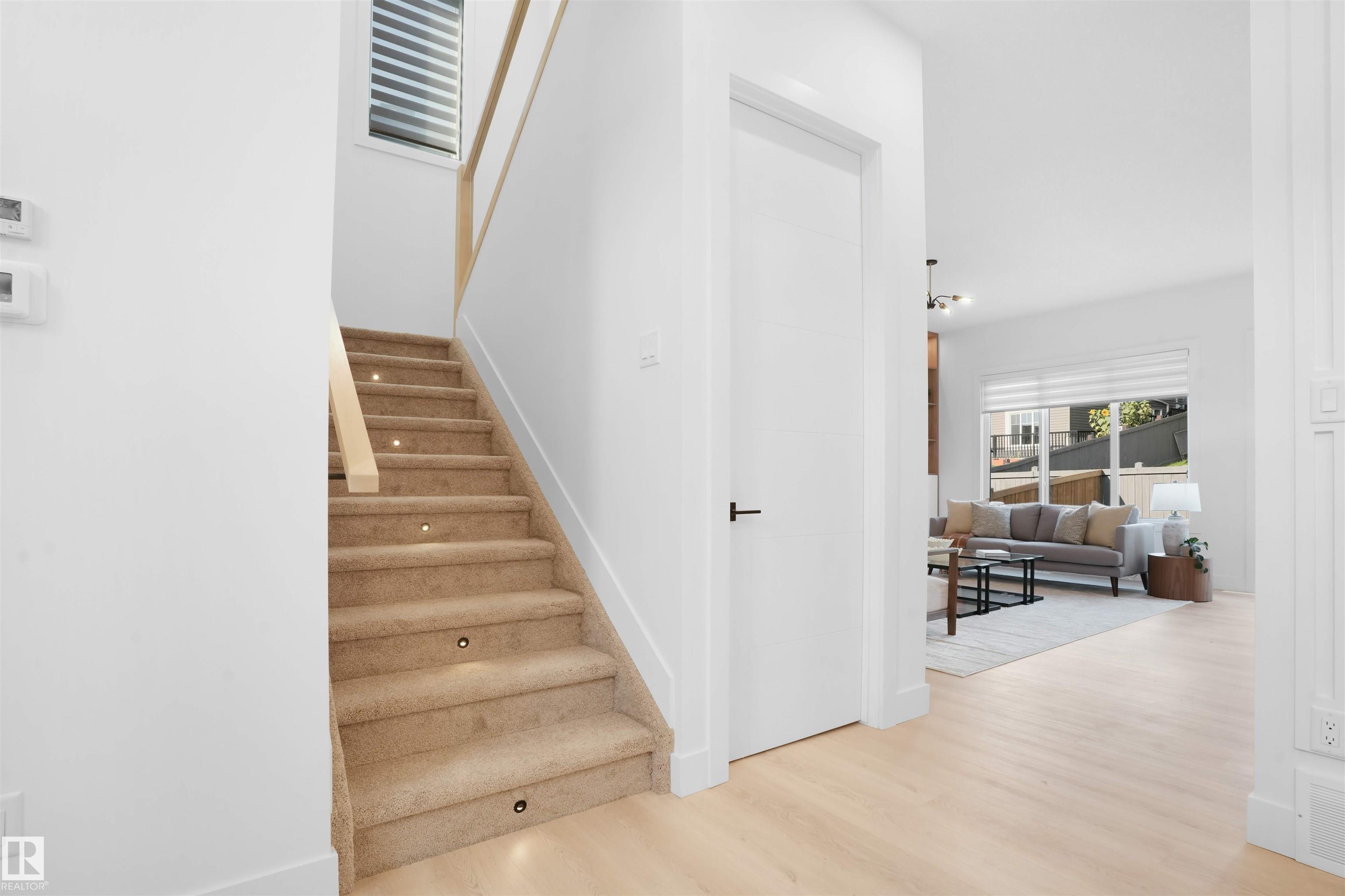 Photo 26 at 1160 Gyrfalcon Crescent NW, Hawks Ridge, Edmonton